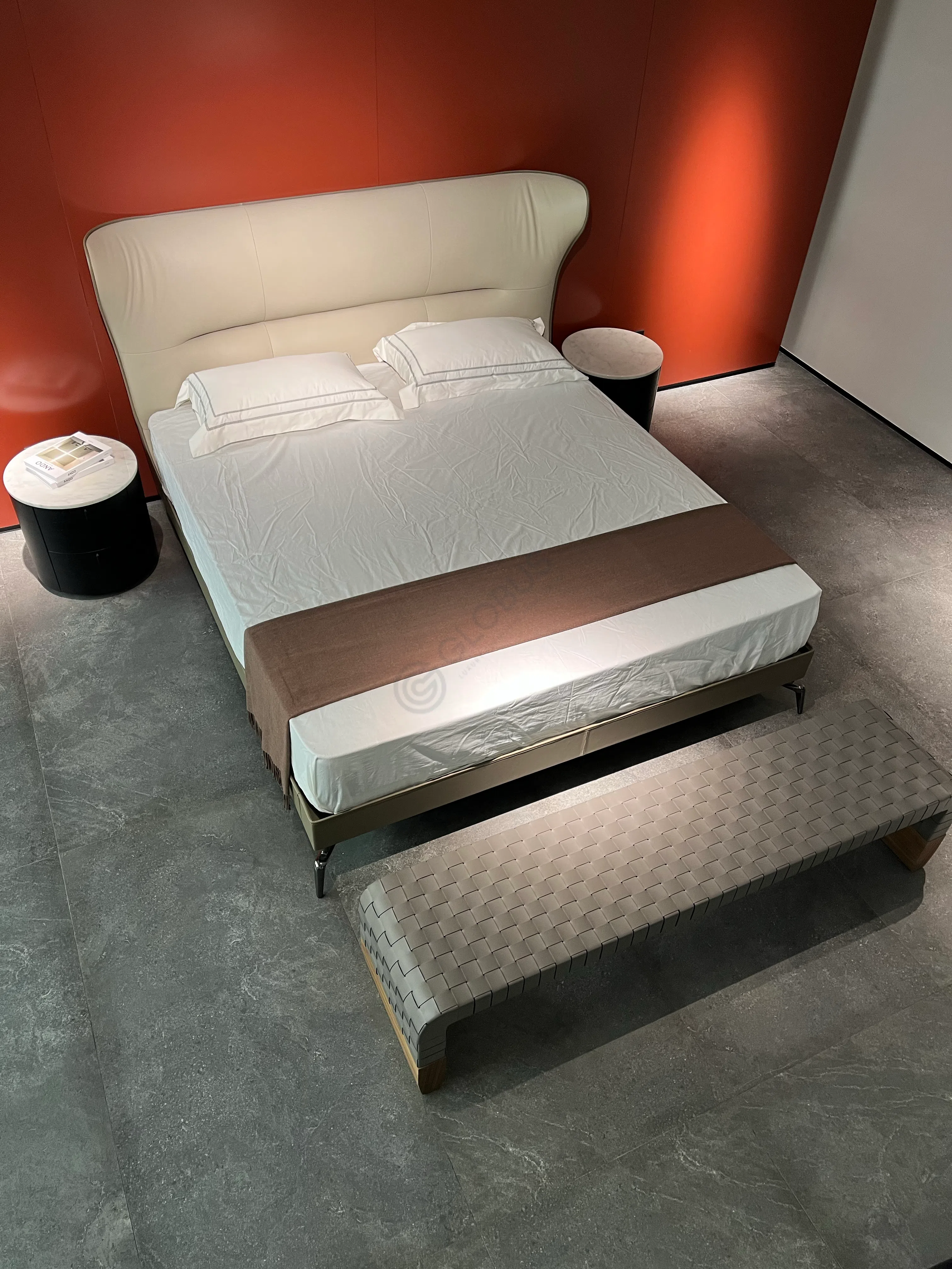 Ottoman POLTRONA FRAU Brera