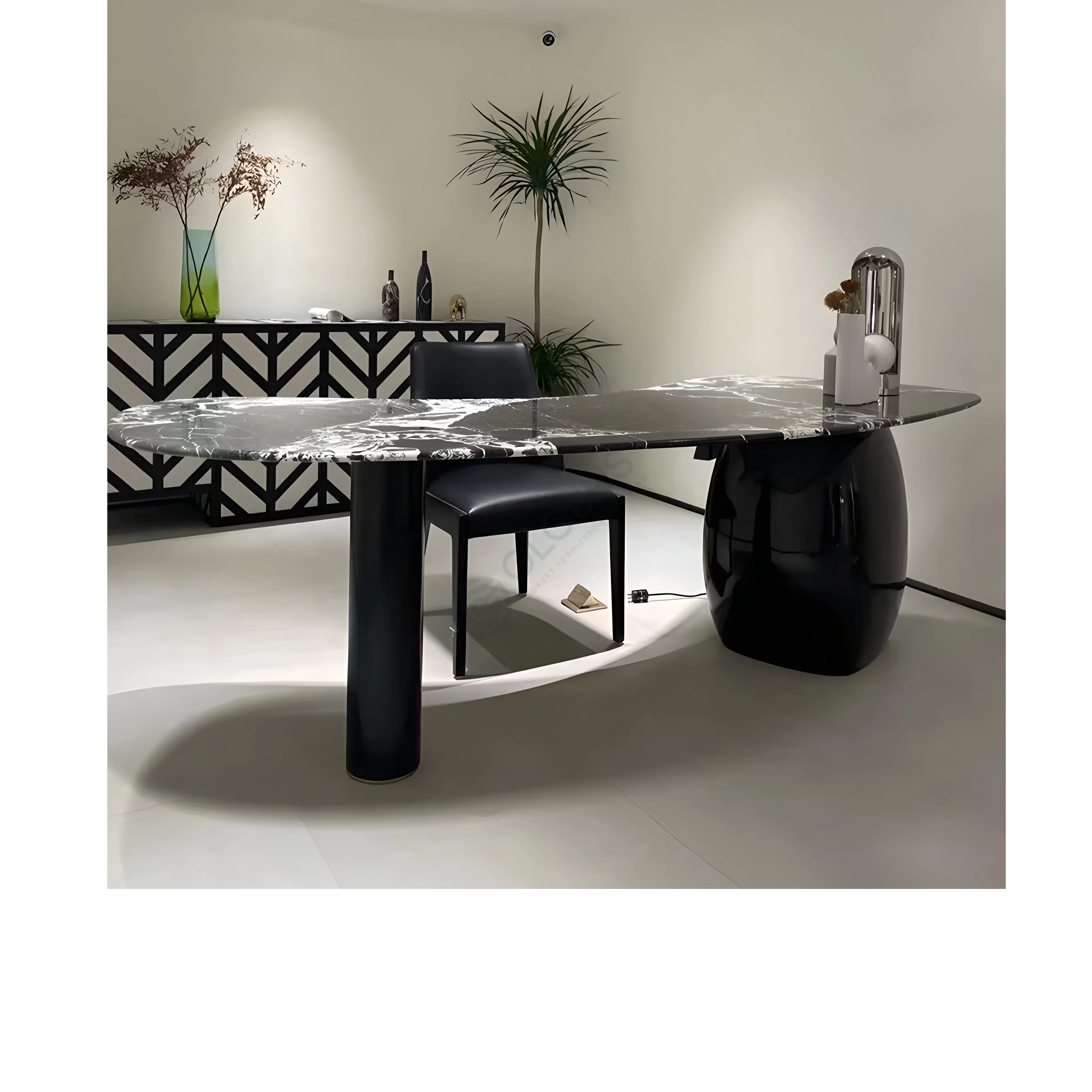 Стол для кабинета Nittoria