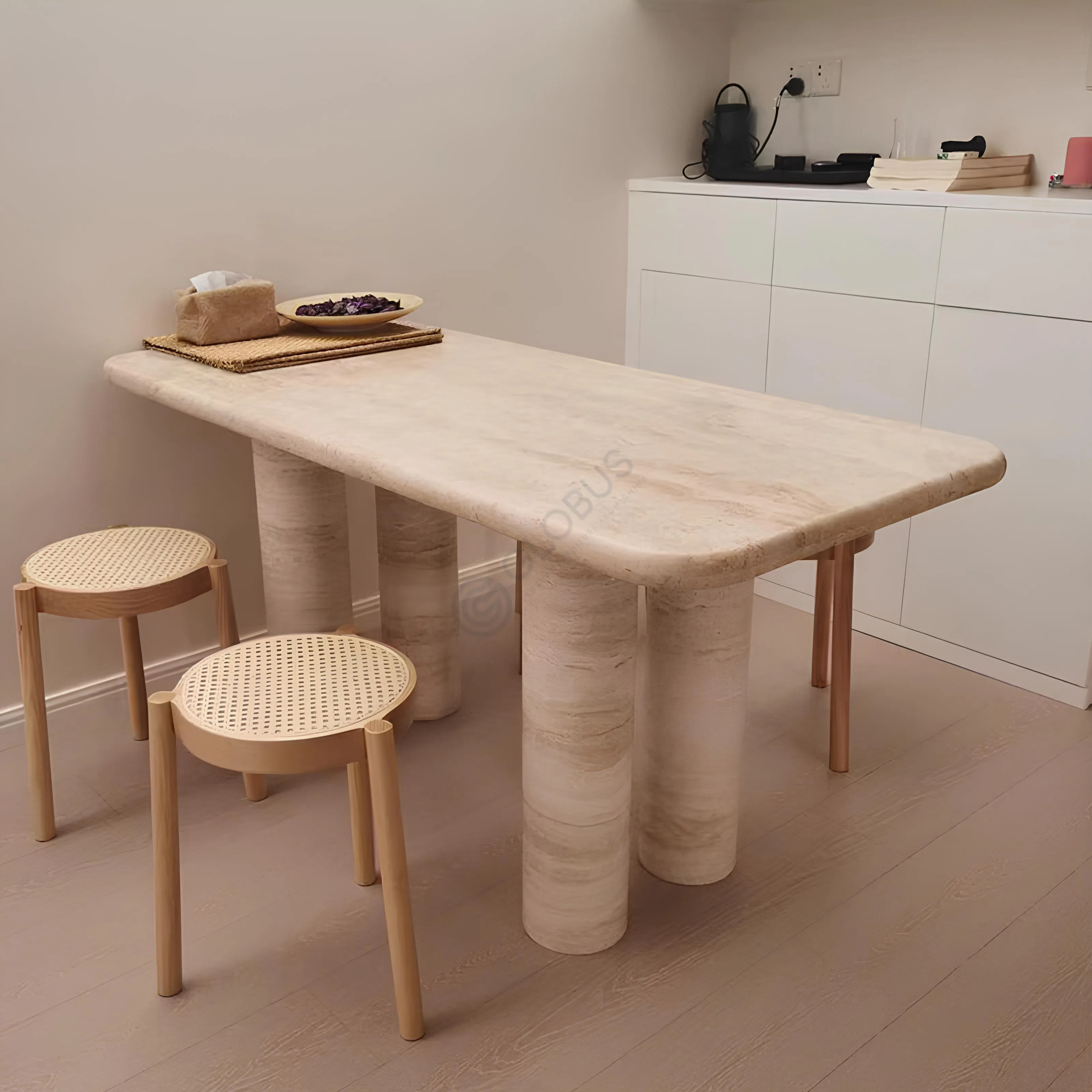 Dining table Vantar