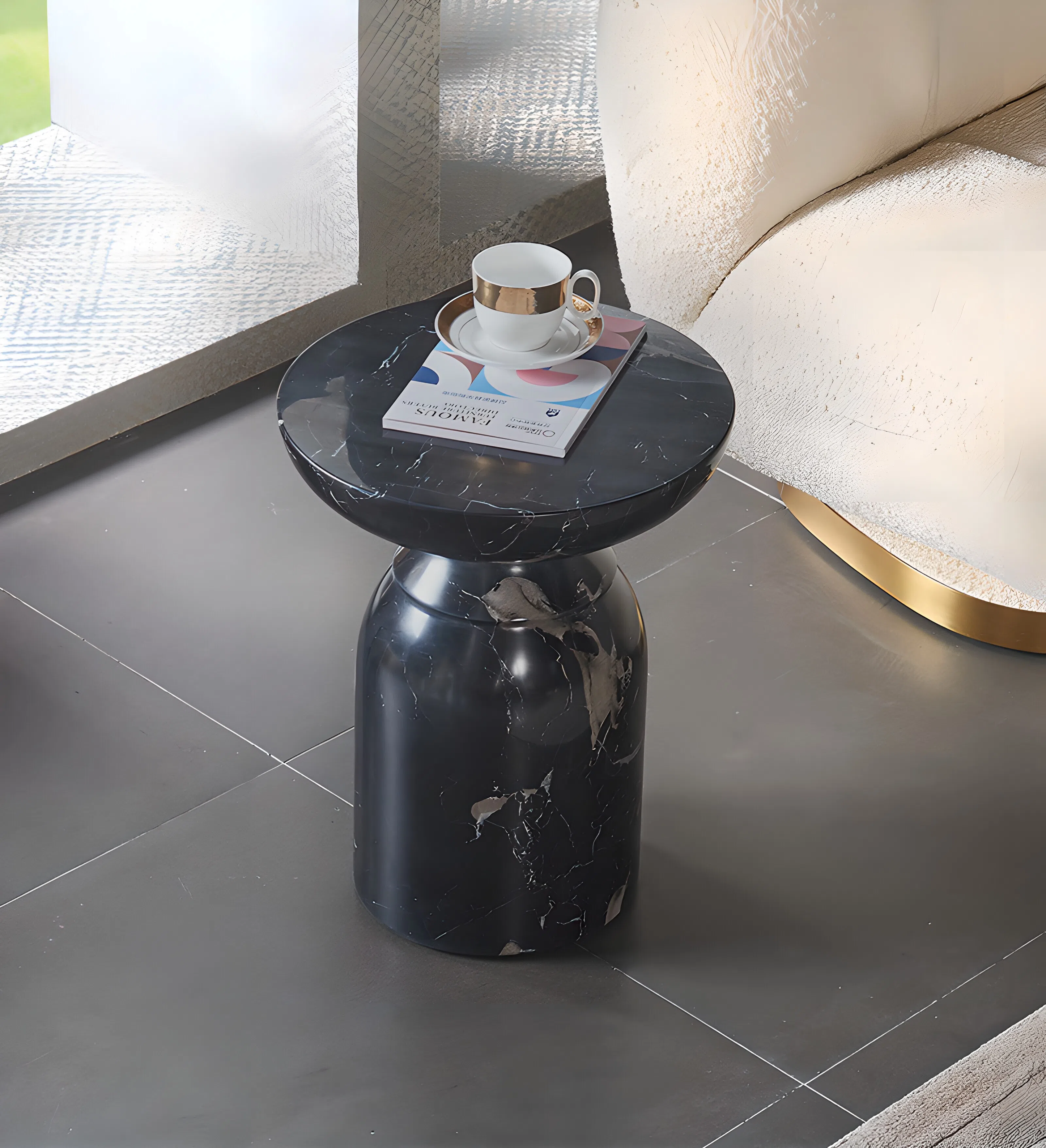 Side table Suggestivo