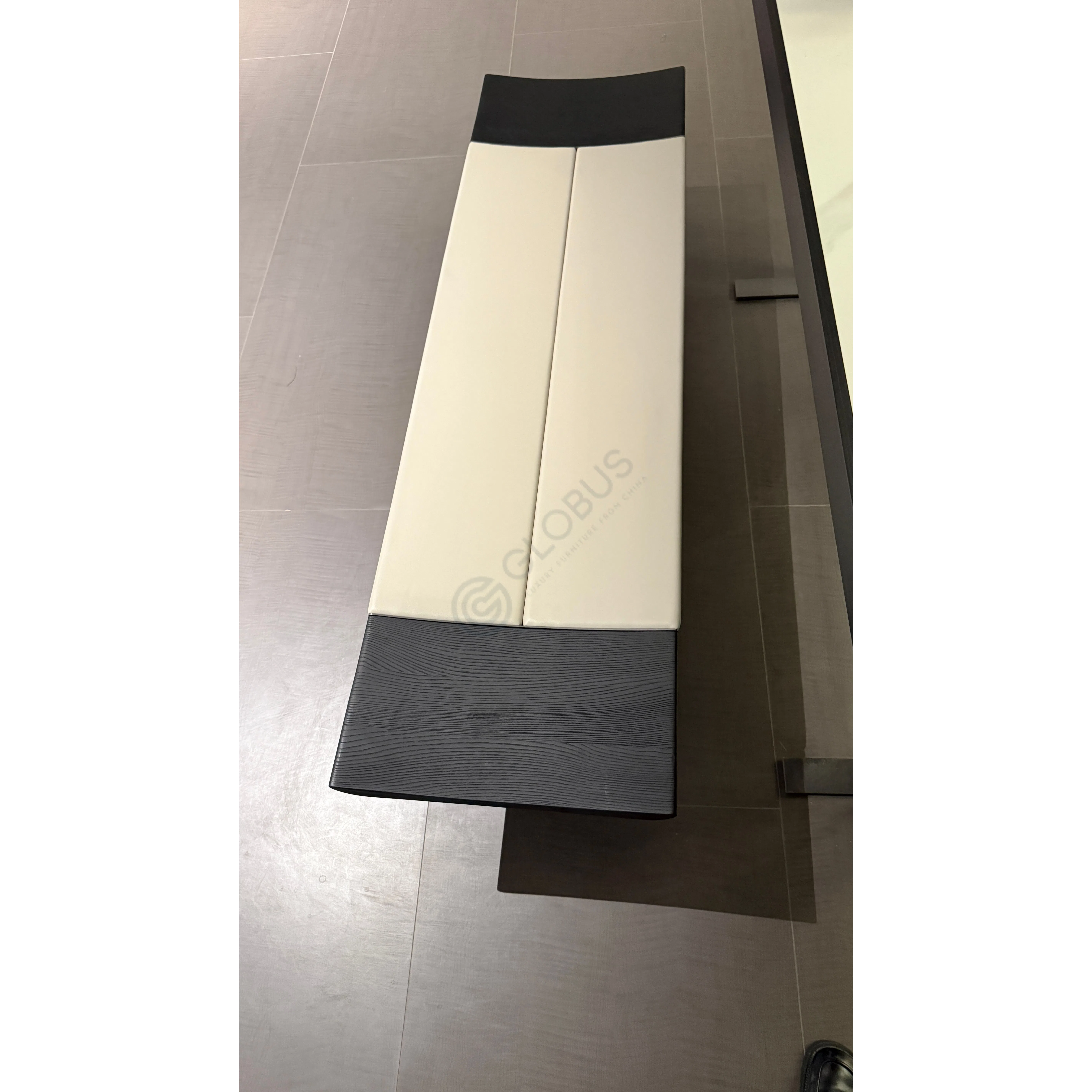 Банкетка Doroano