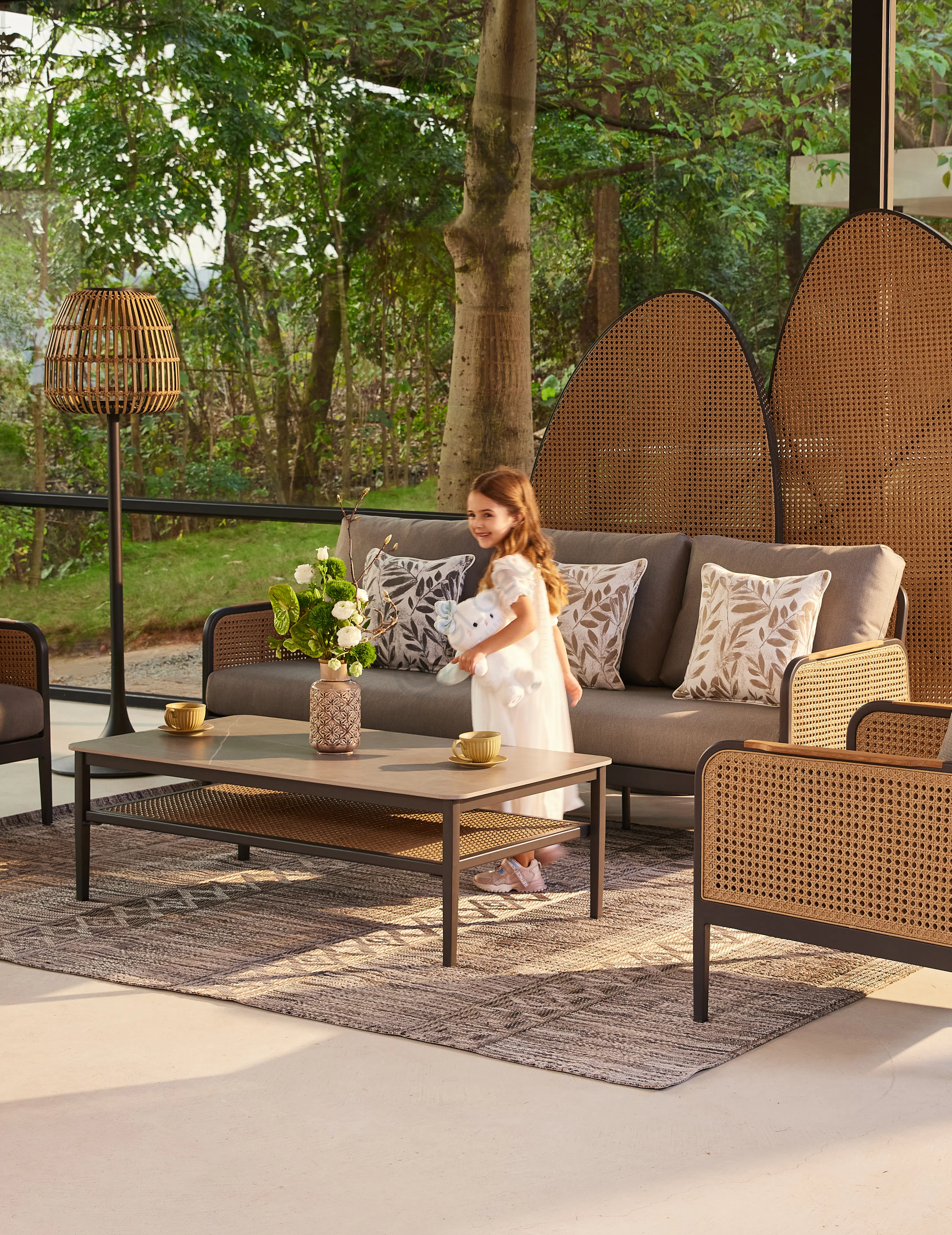 Outdoor coffee table Tignitus