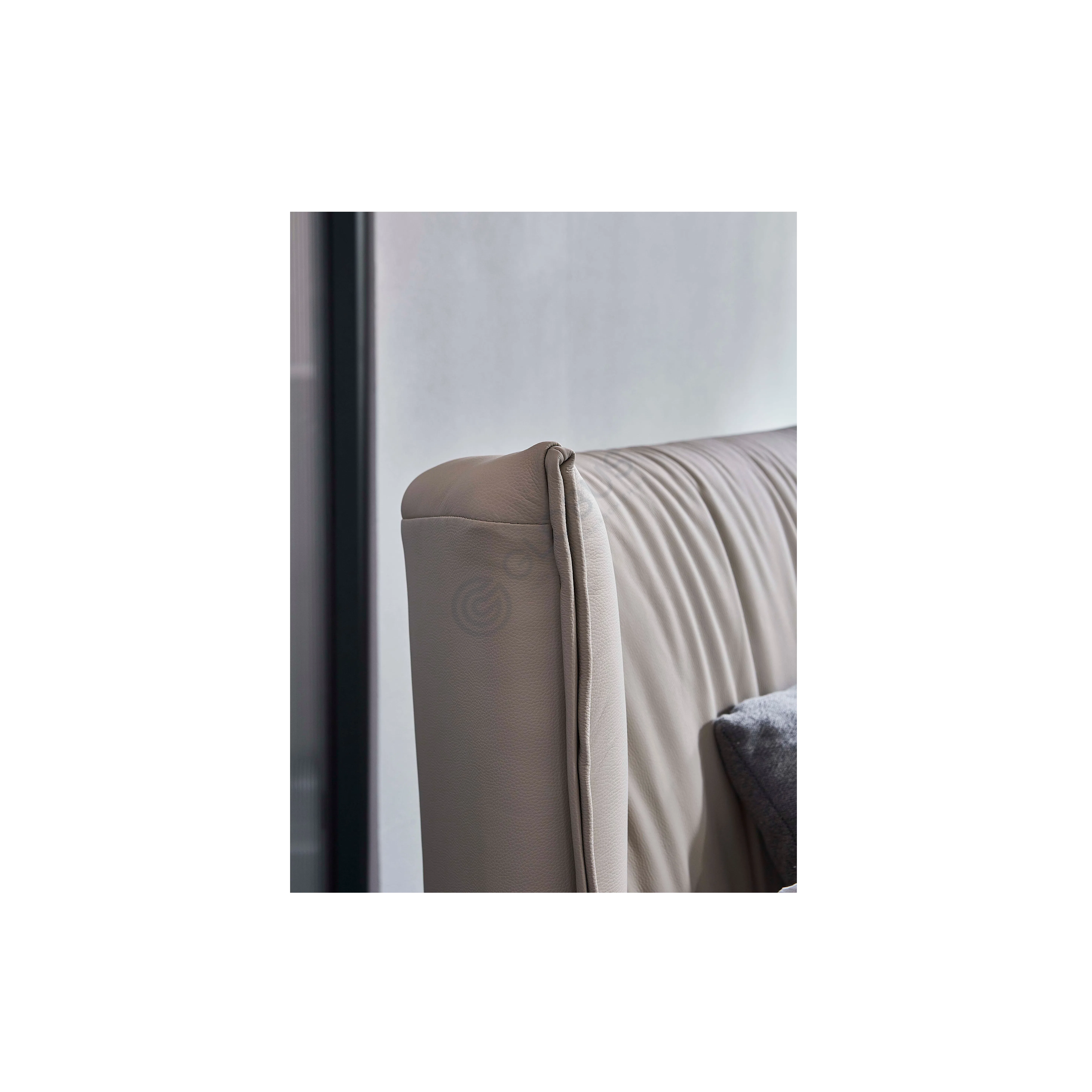 Bed Mentore