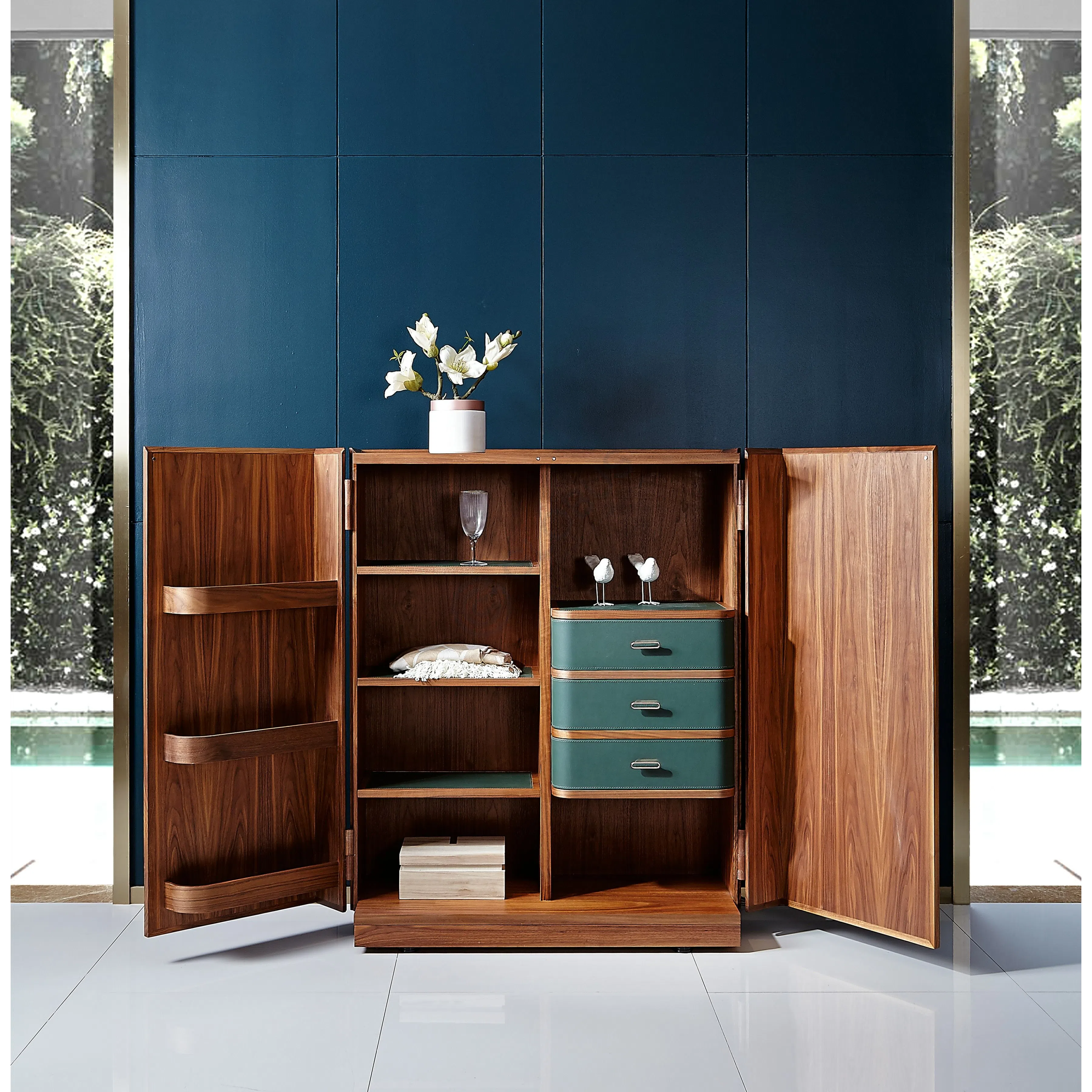 Wine cabinet Kavanya