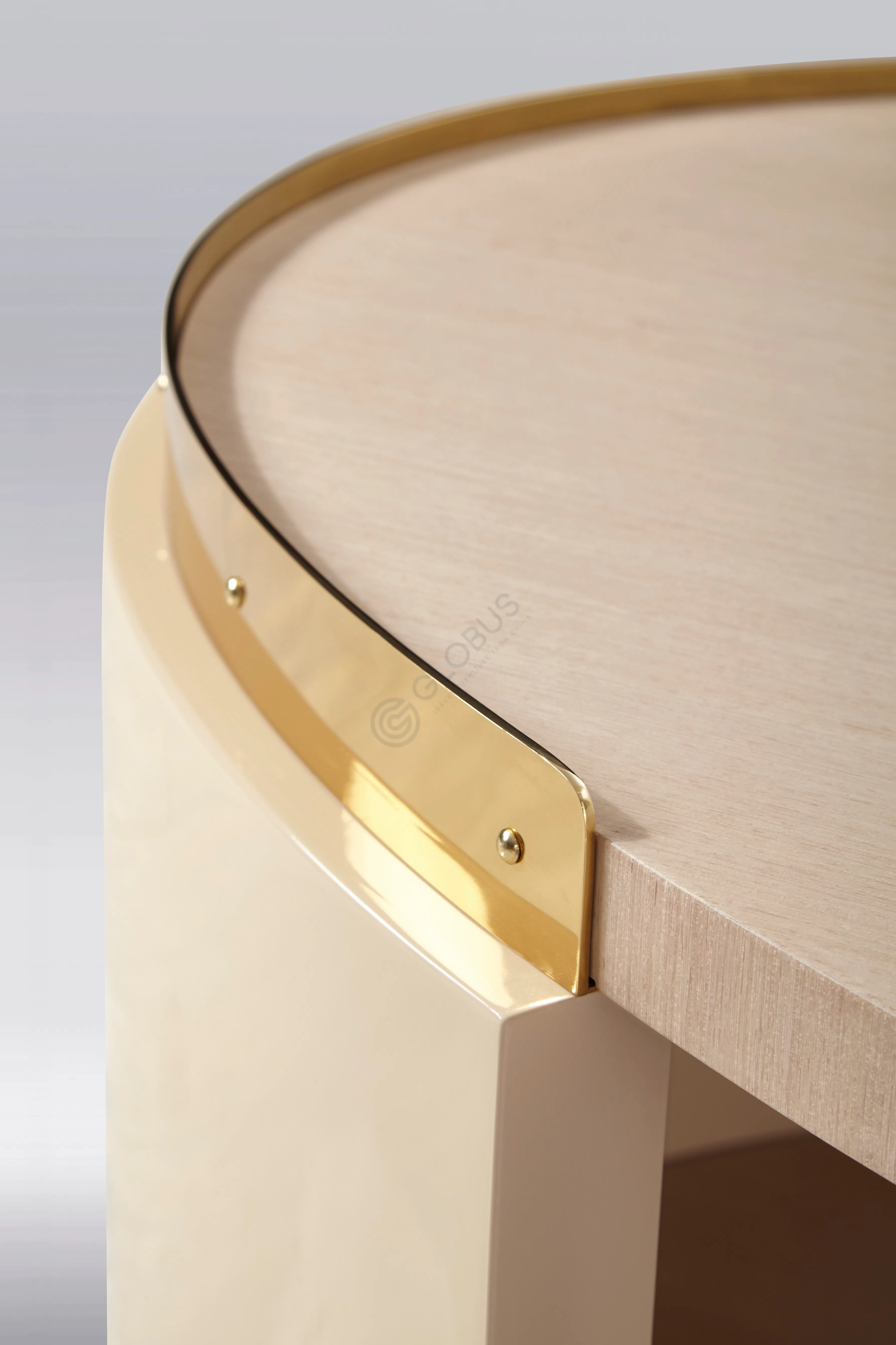 Coffee table Sospirante