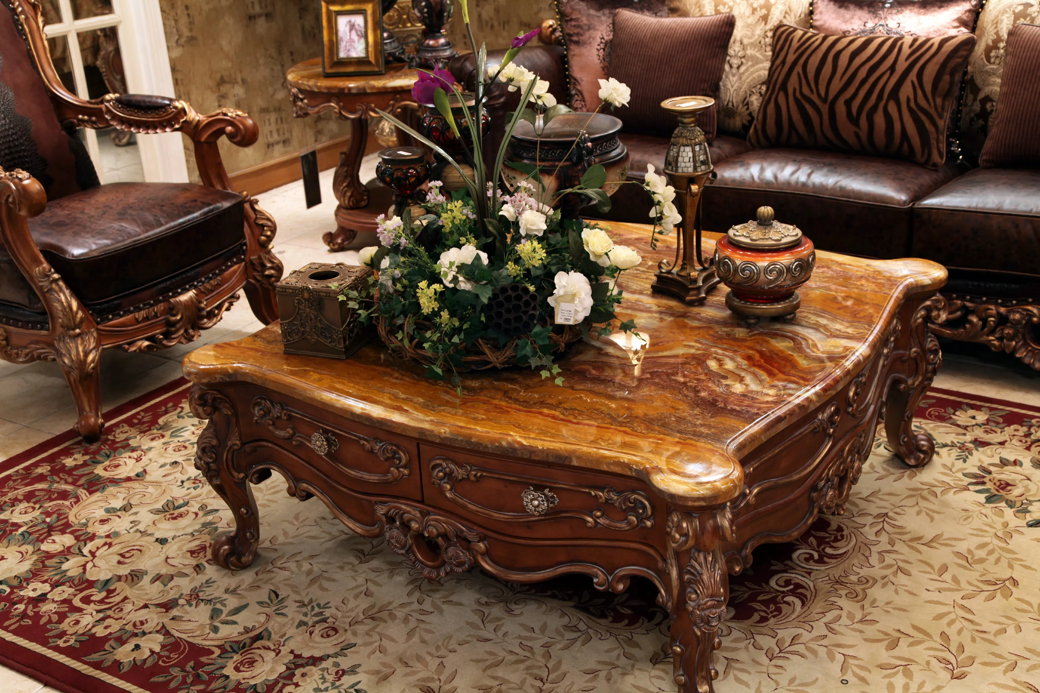 Coffee table Architrave