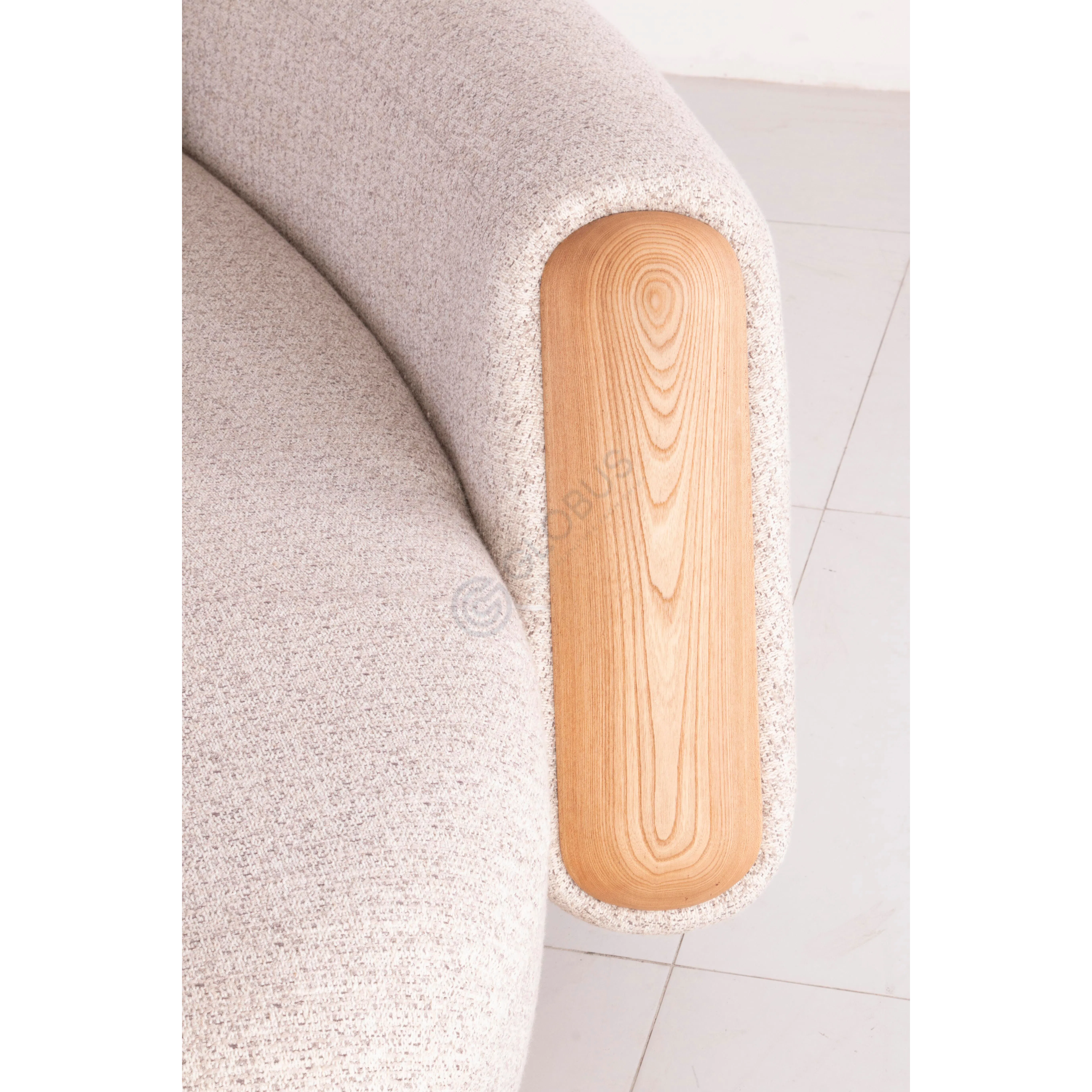 Couch ENNE Suspence B