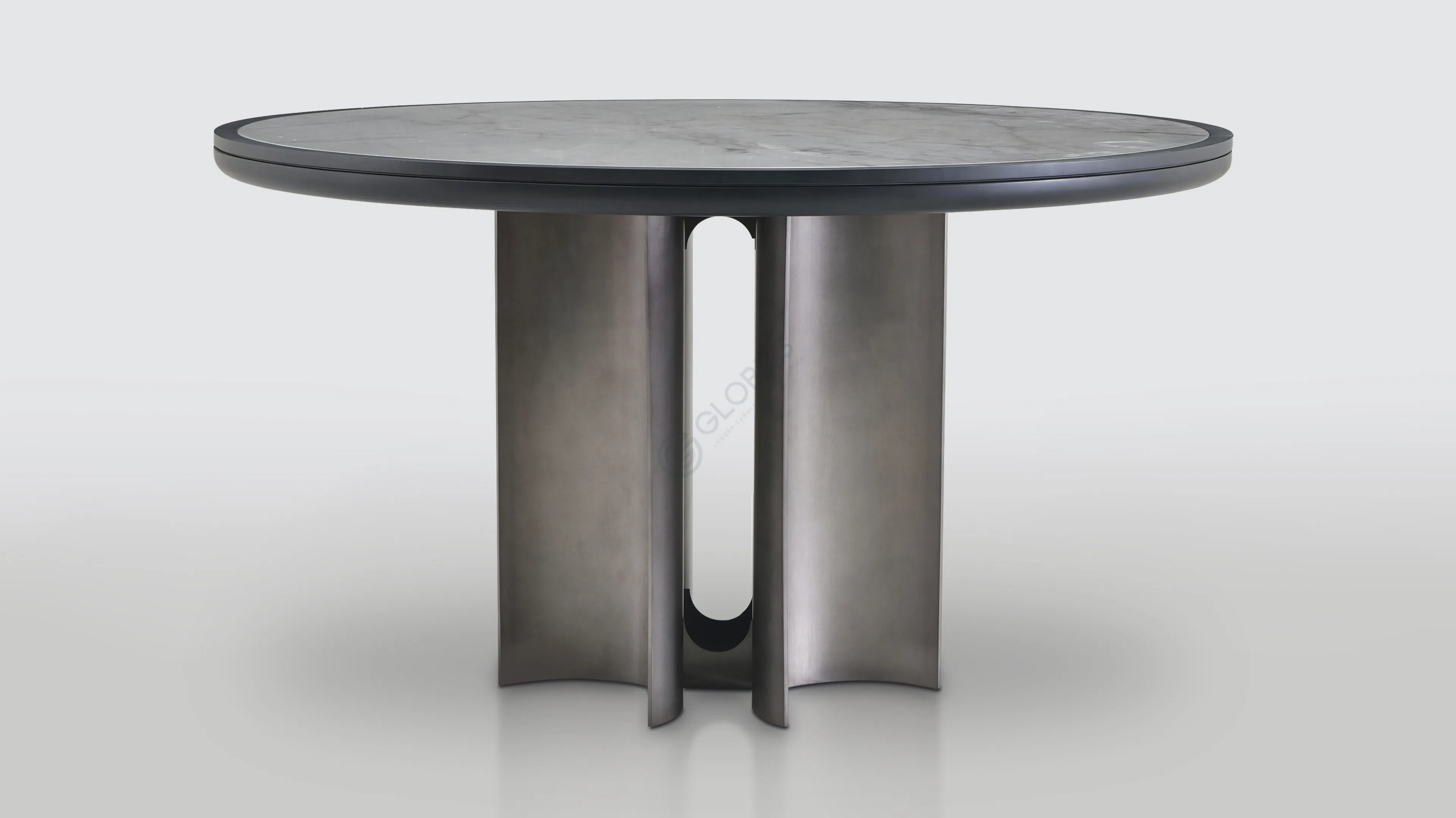 Dining table Authentique