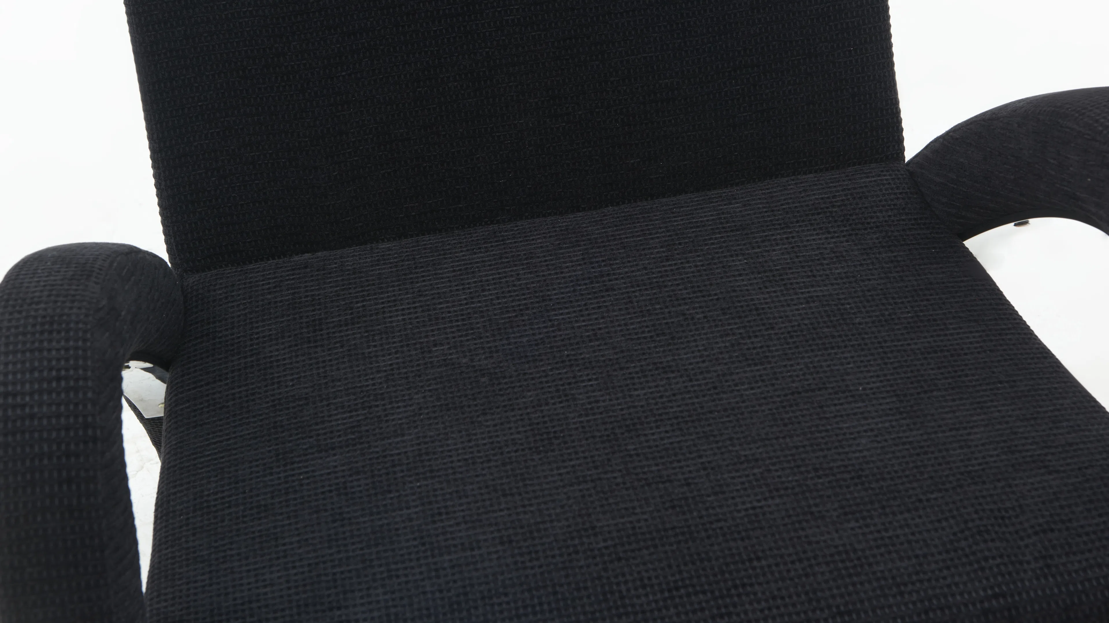 Armchair DZMITRY SAMAL Oxoye