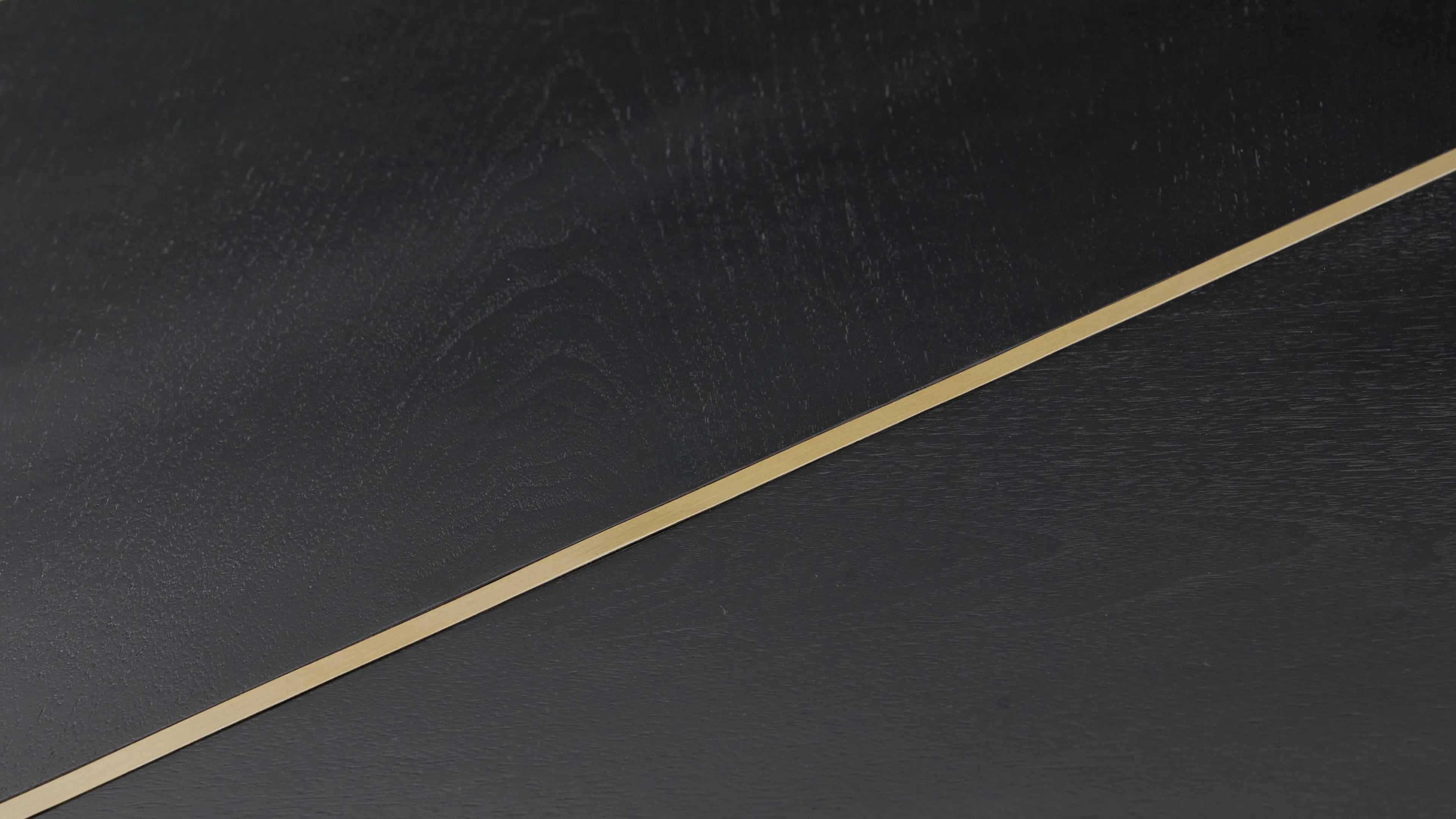 Dining table ARKETIPO Epsilon