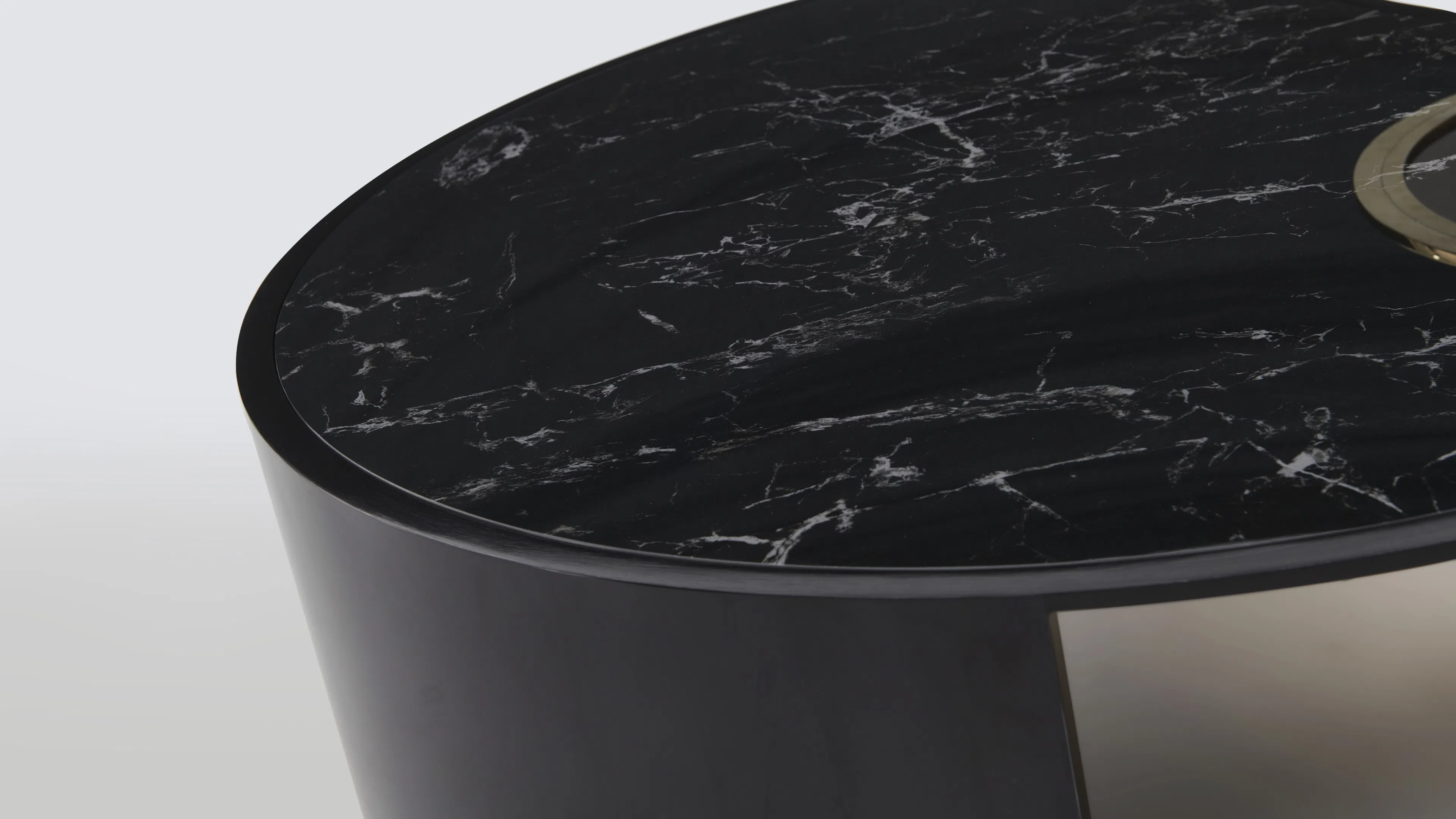 Coffee table Lievemente