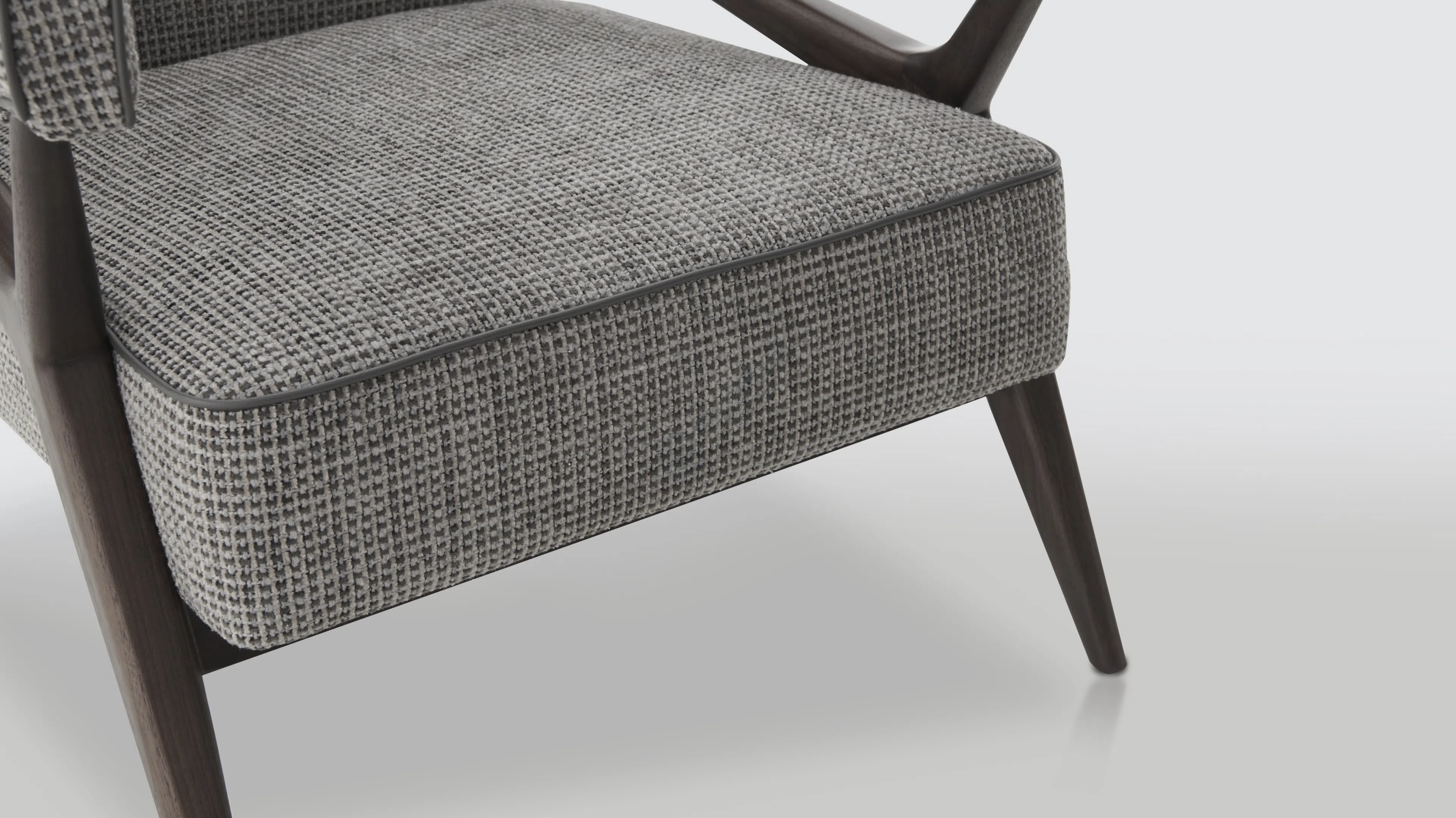 Armchair STUDIO VAN DEN AKKER The Wallace Club