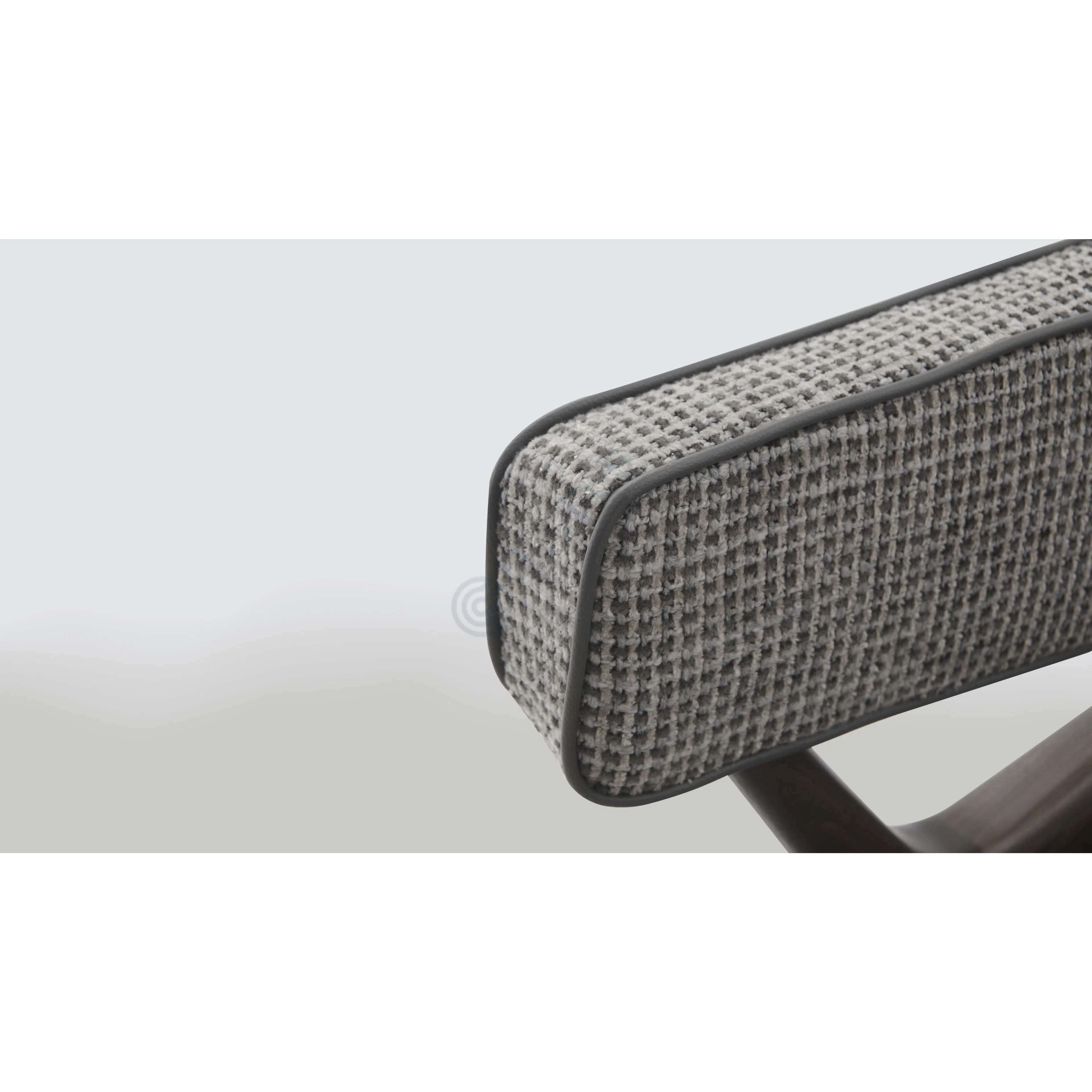 Armchair STUDIO VAN DEN AKKER The Wallace Club