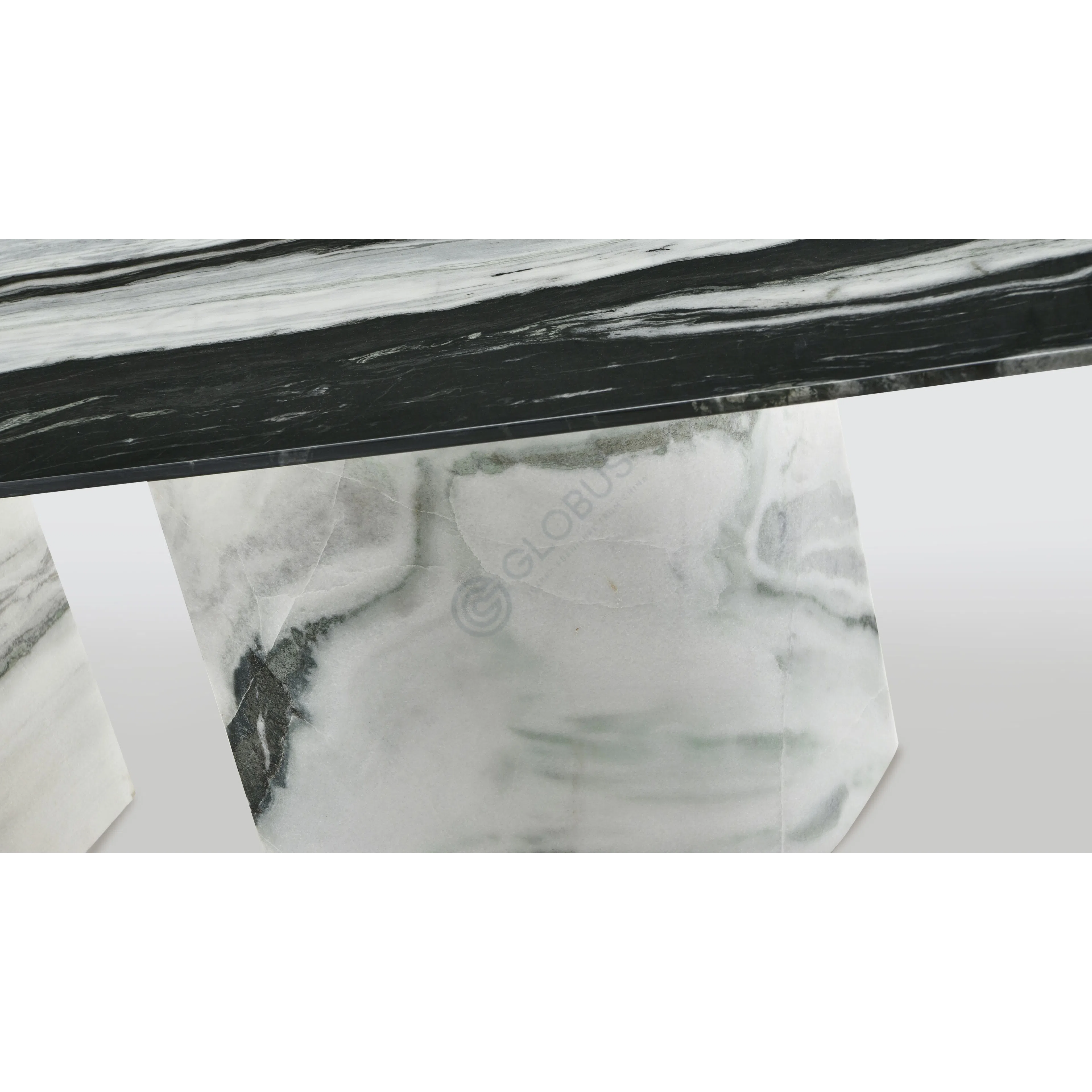 Dining table Domizano