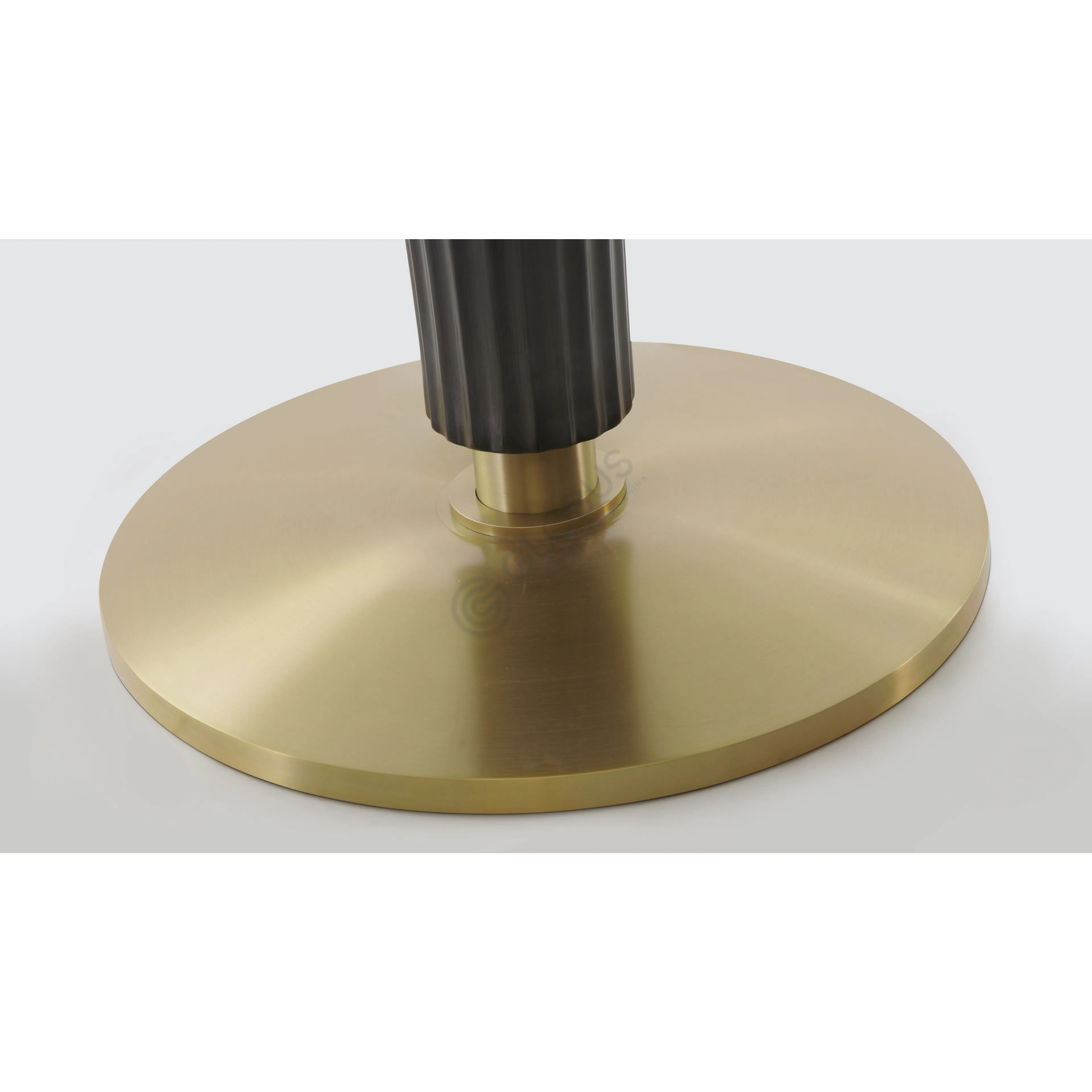 Обеденный стол Mattila