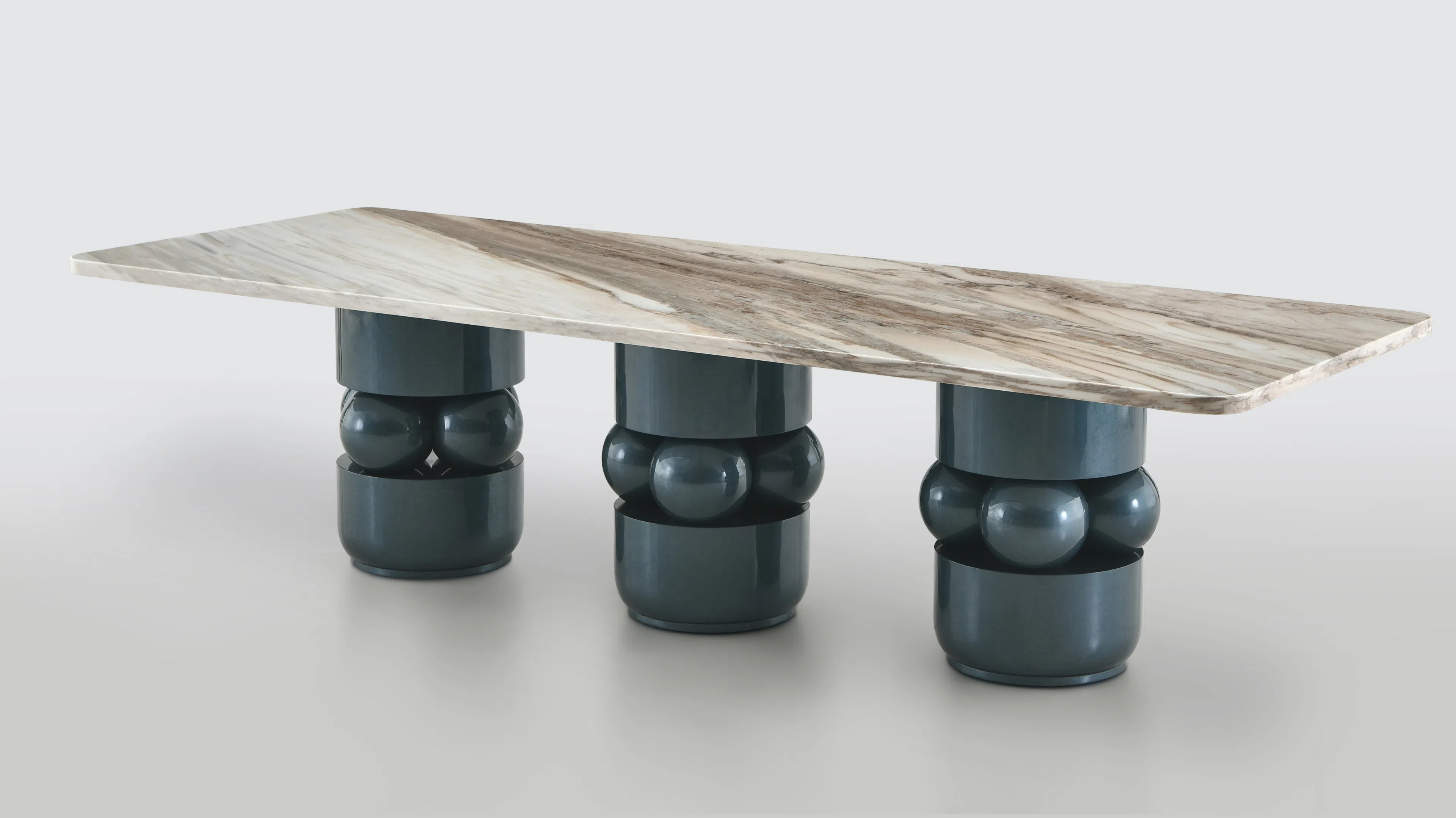 Dining table Solevana