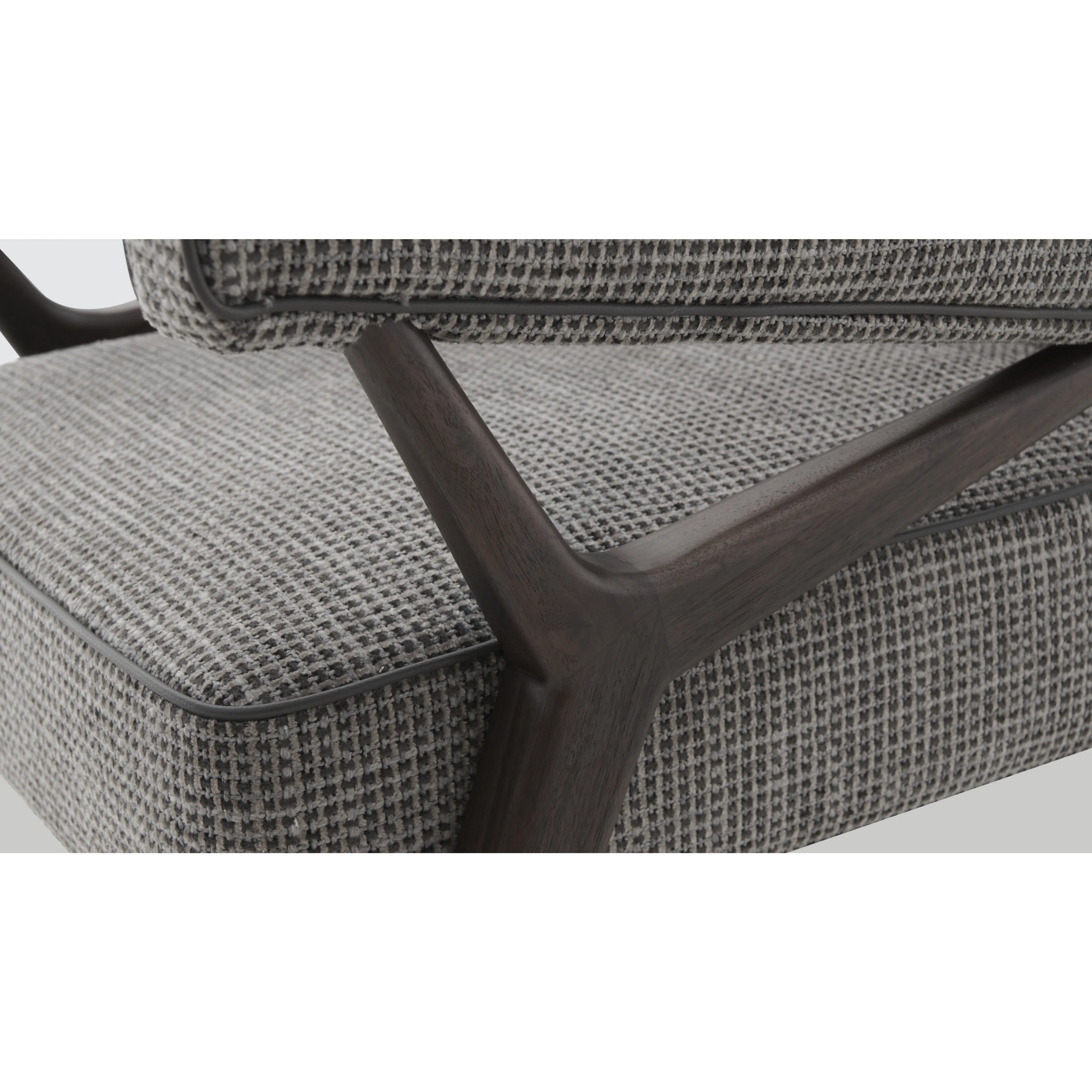 Armchair STUDIO VAN DEN AKKER The Wallace Club