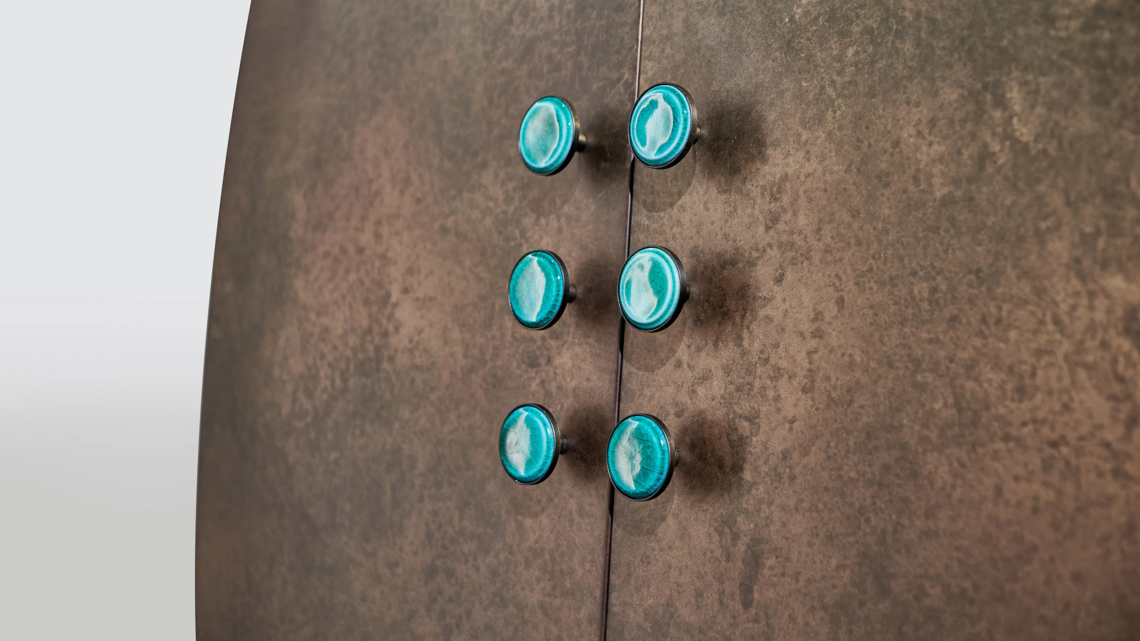 Wine cabinet AGUIRRE Pearl