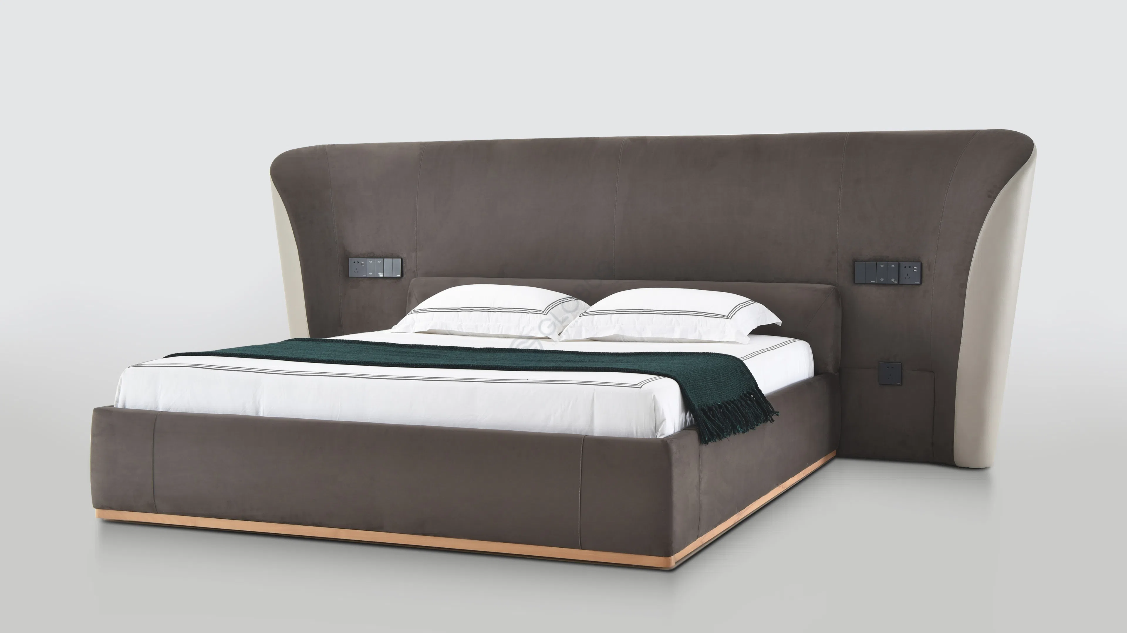 Bed VISIONNAIRE Plaza