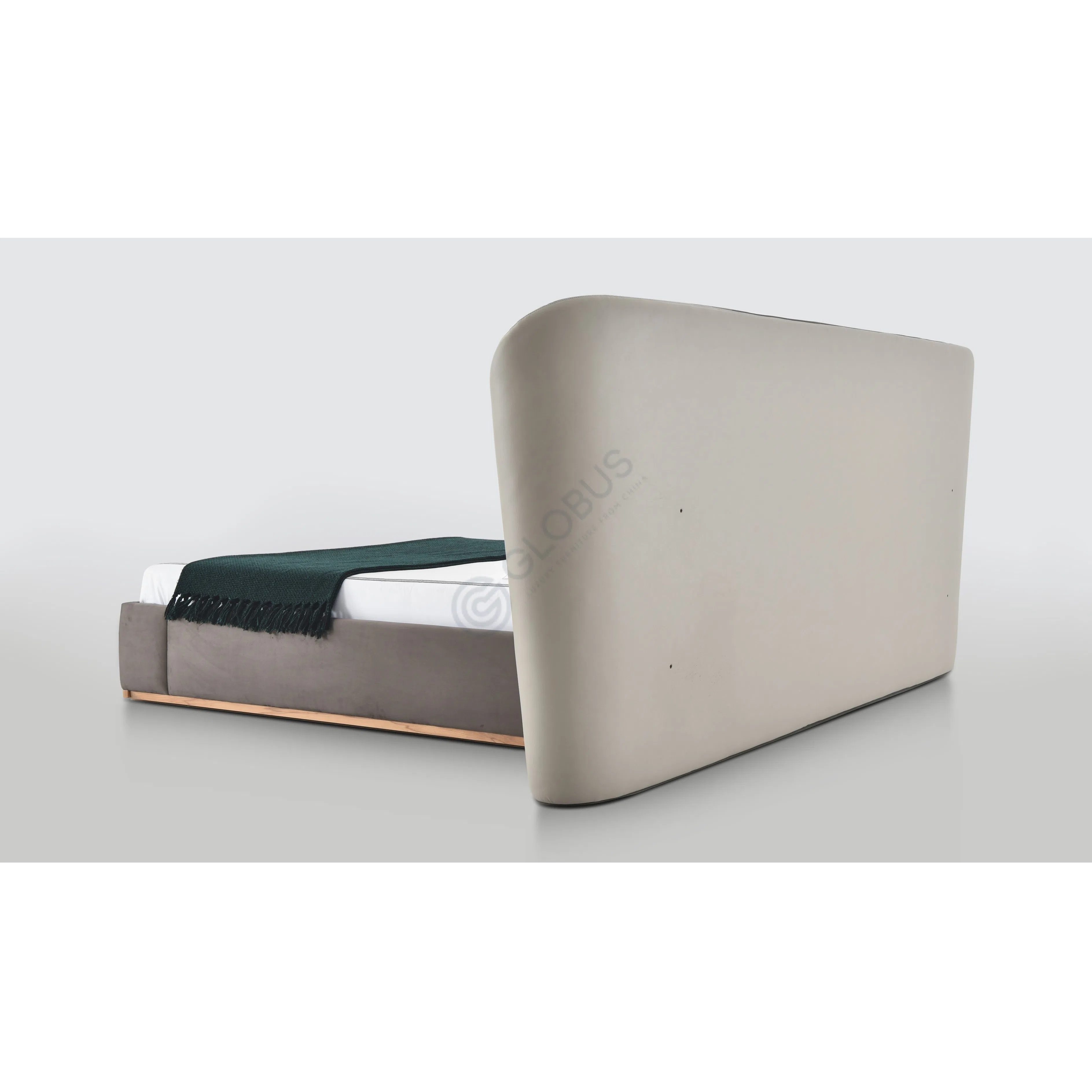 Кровать VISIONNAIRE Plaza