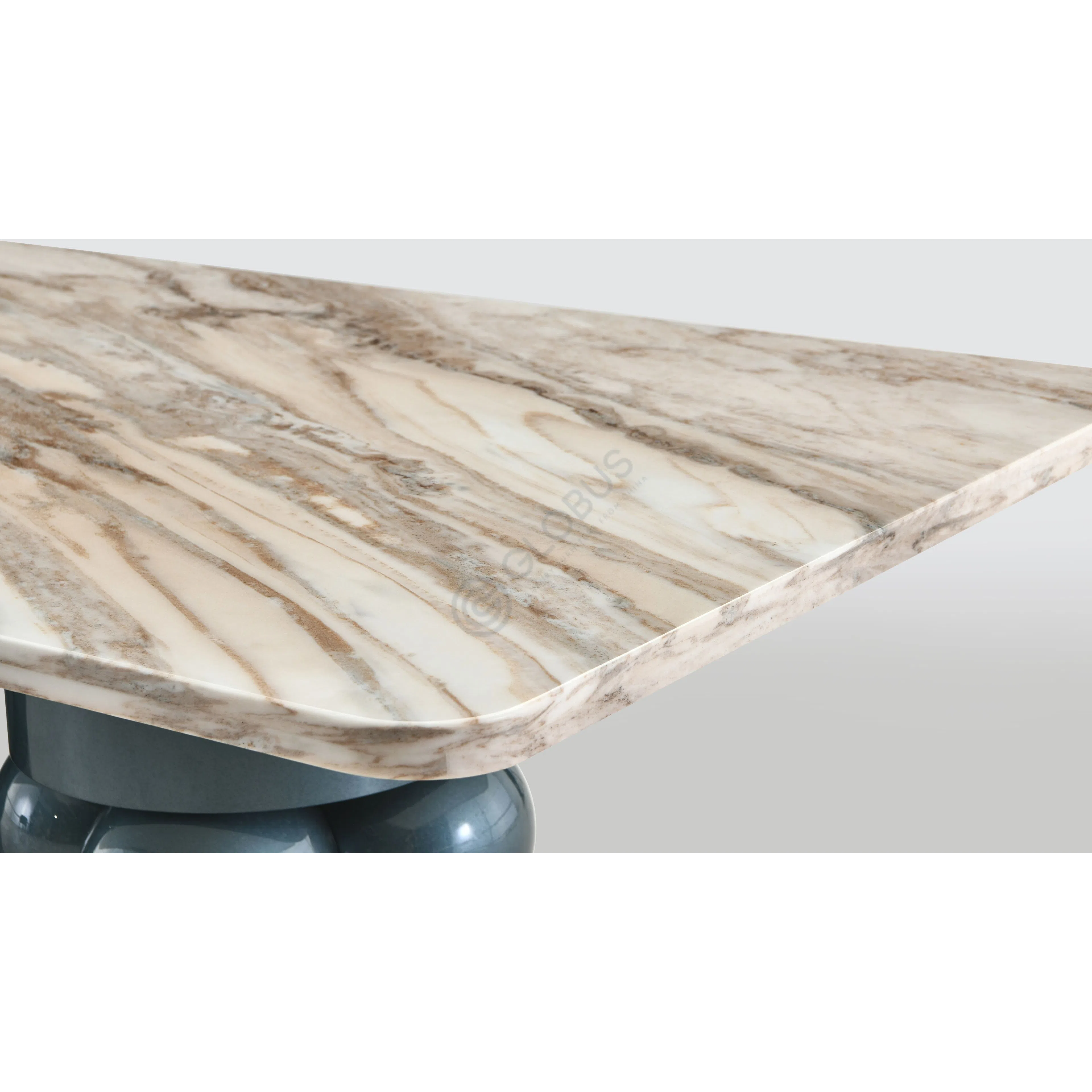 Dining table Solevana