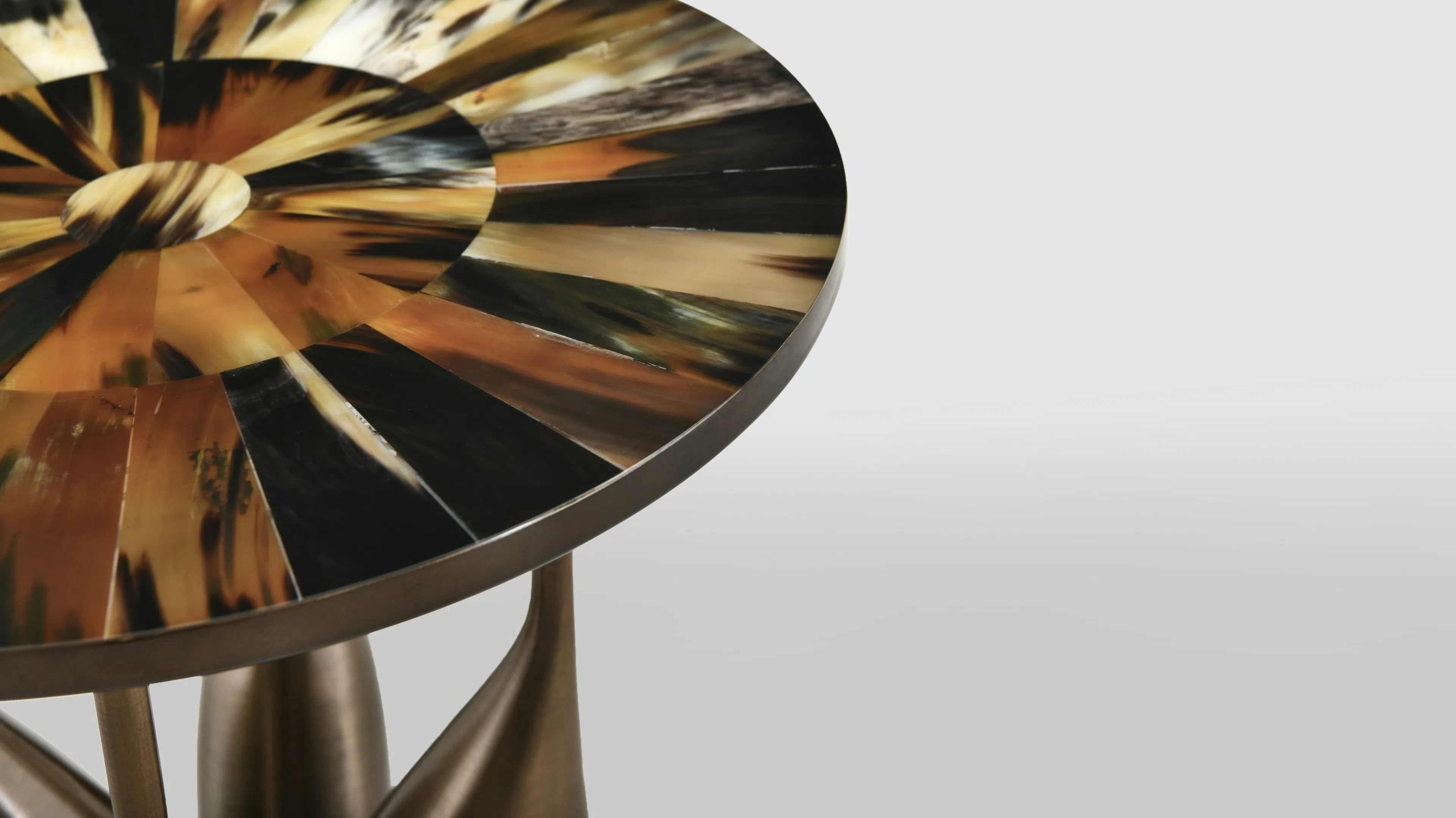 Side table KIFU PARIS Plumeria