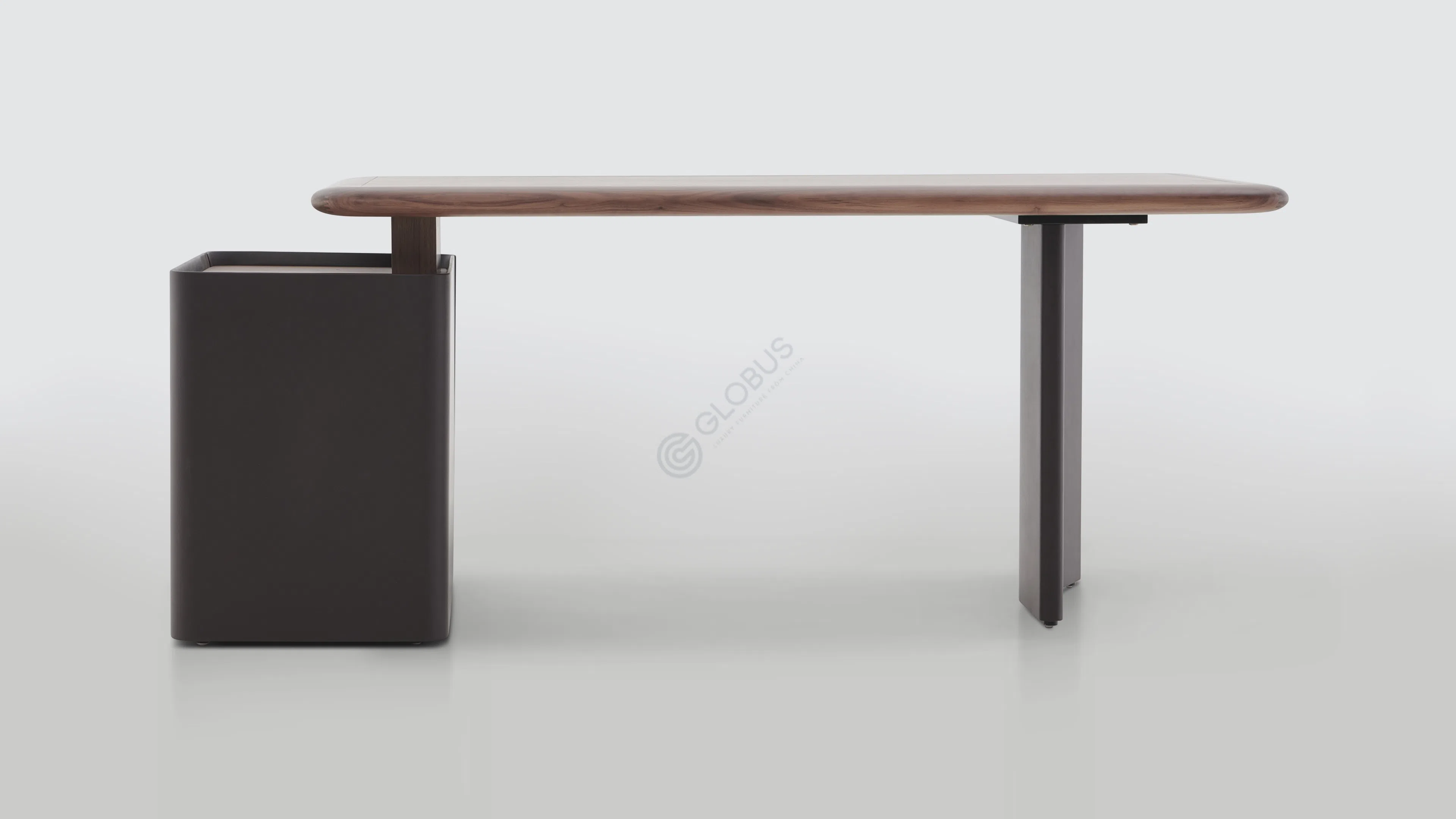 Desk POLTRONA FRAU Trust