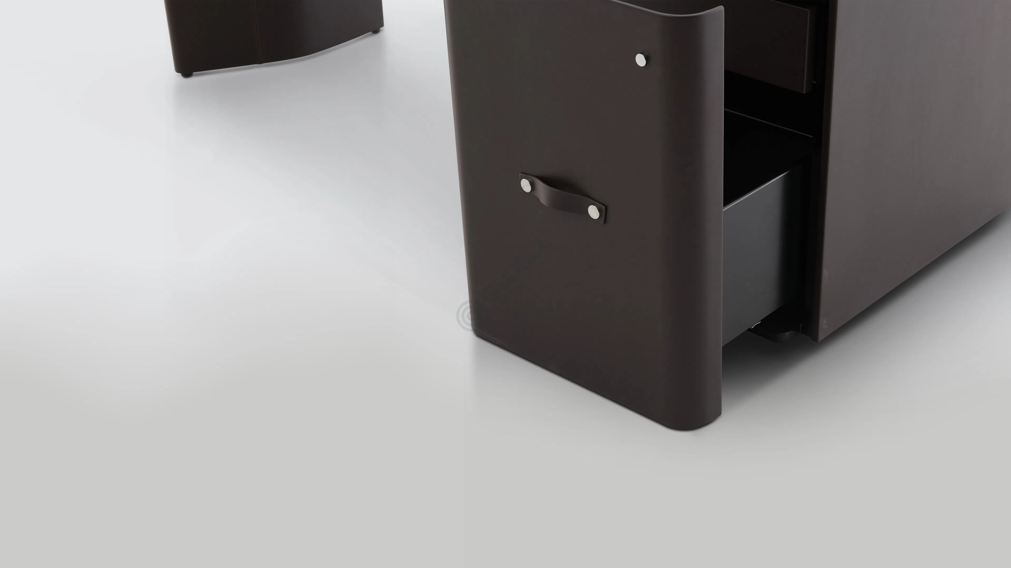 Desk POLTRONA FRAU Trust