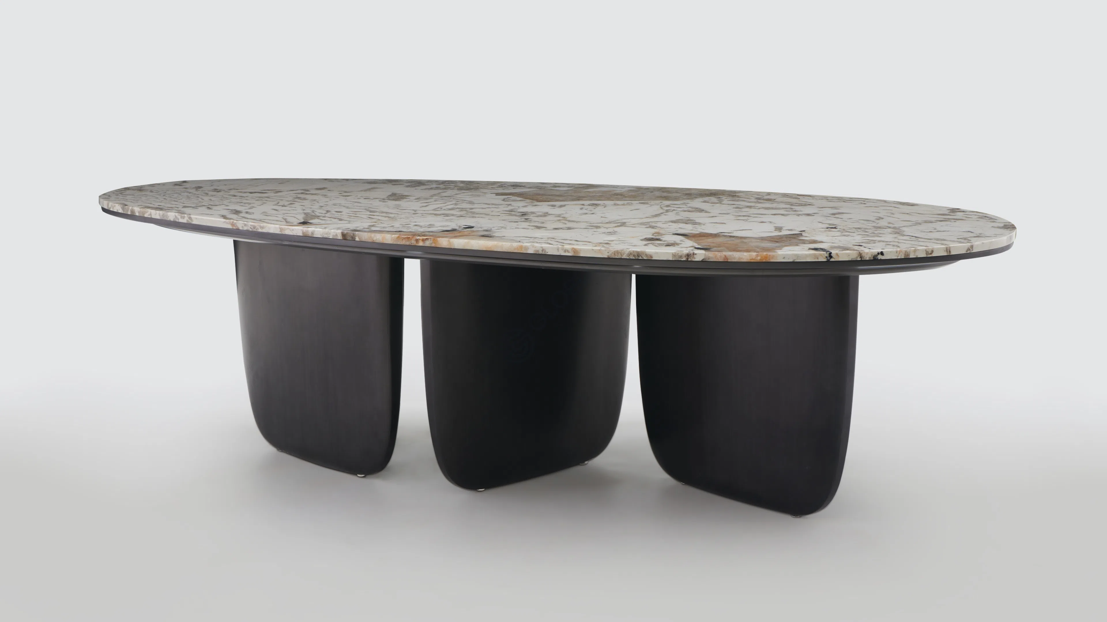 Dining table Luxadoria