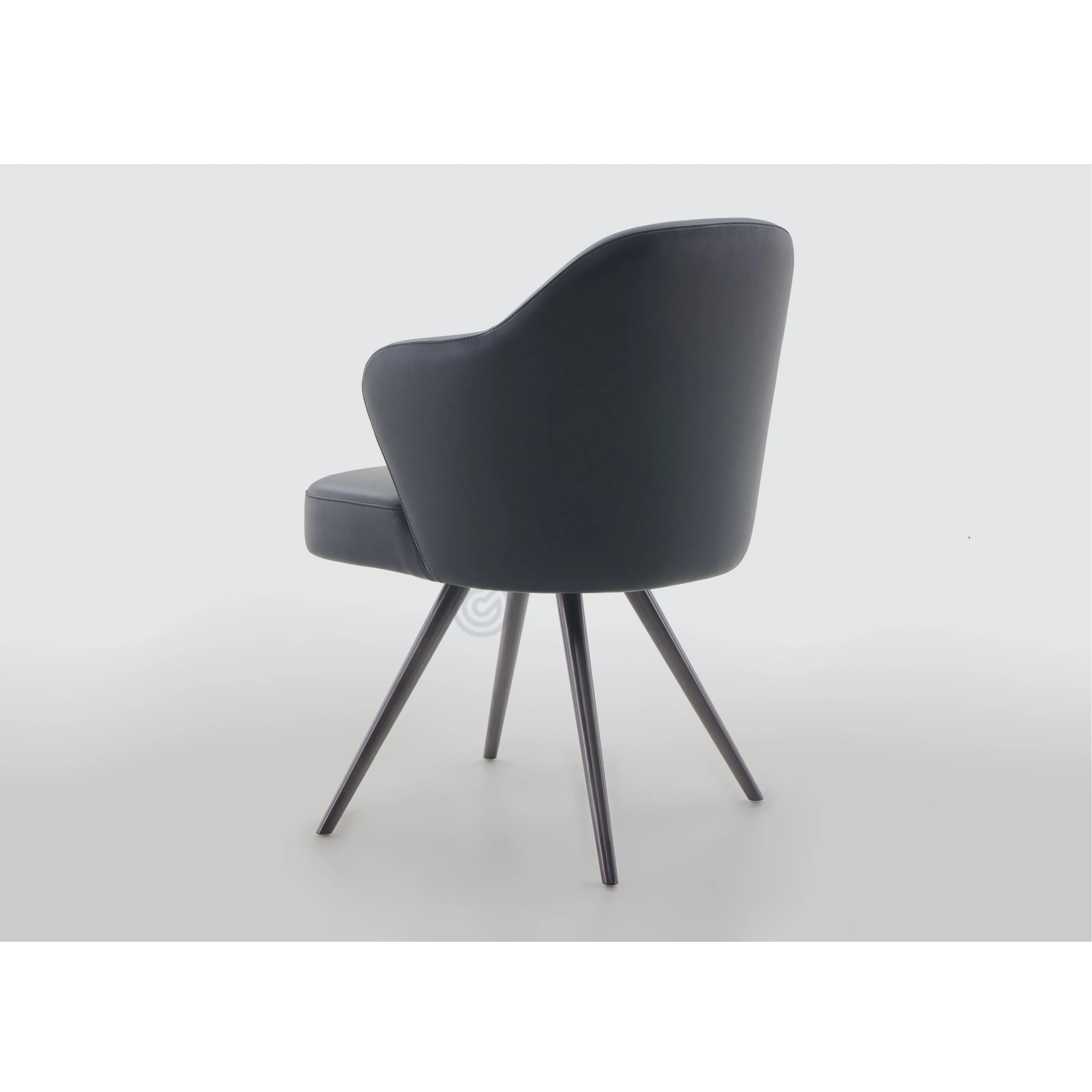 Сhair MINOTTI Leslie