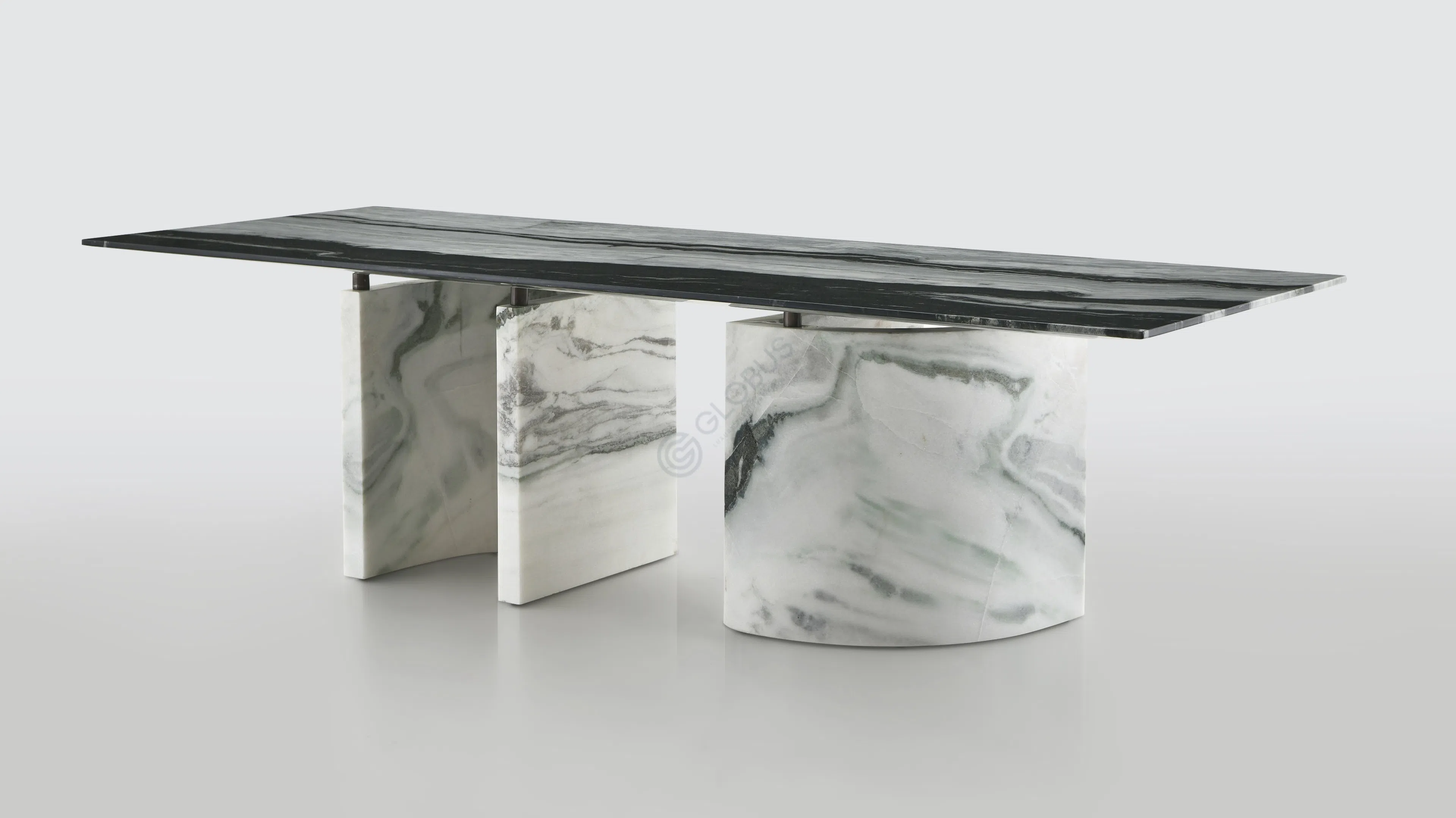 Dining table Domizano