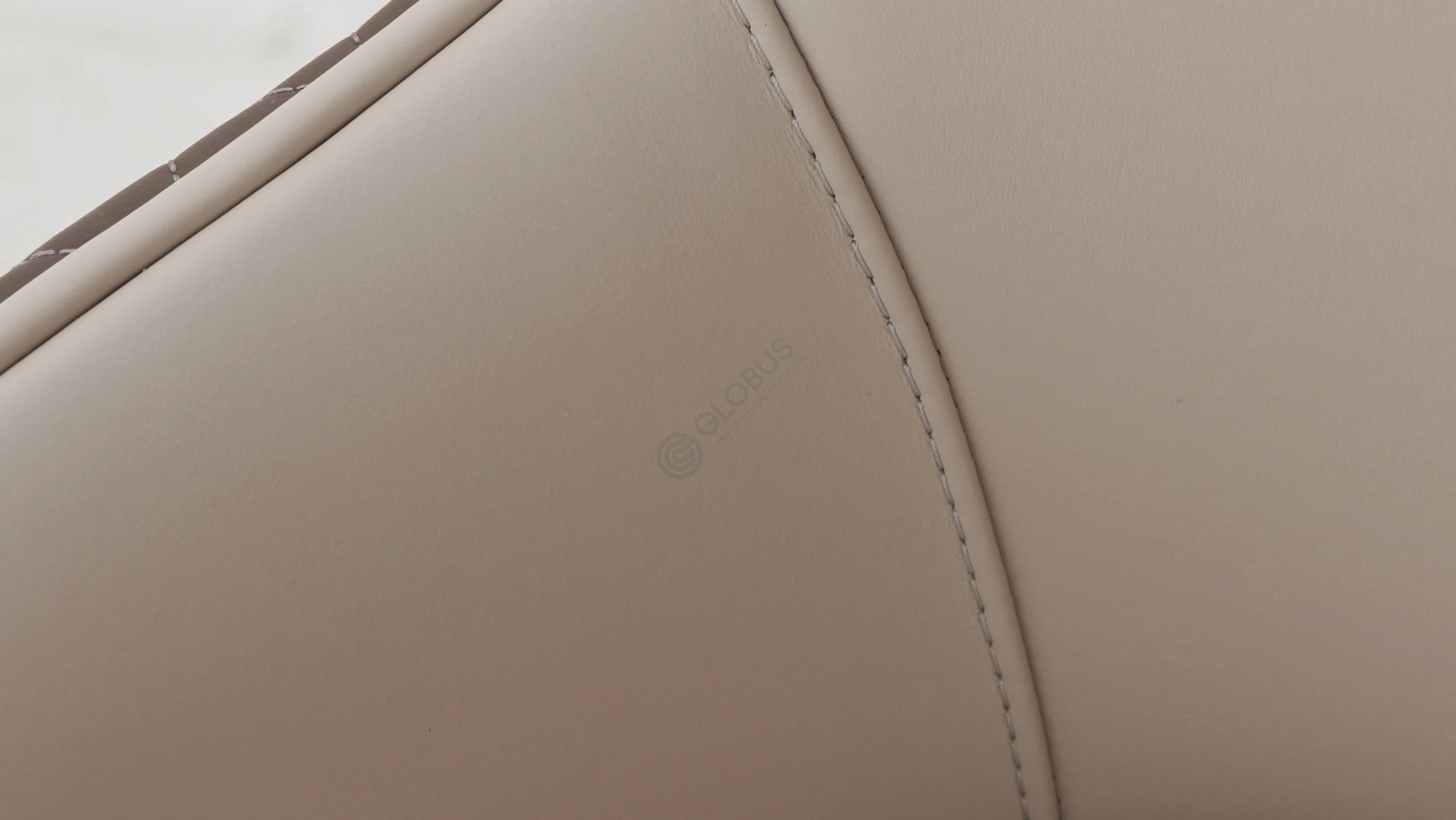 Dining chair Eccedere