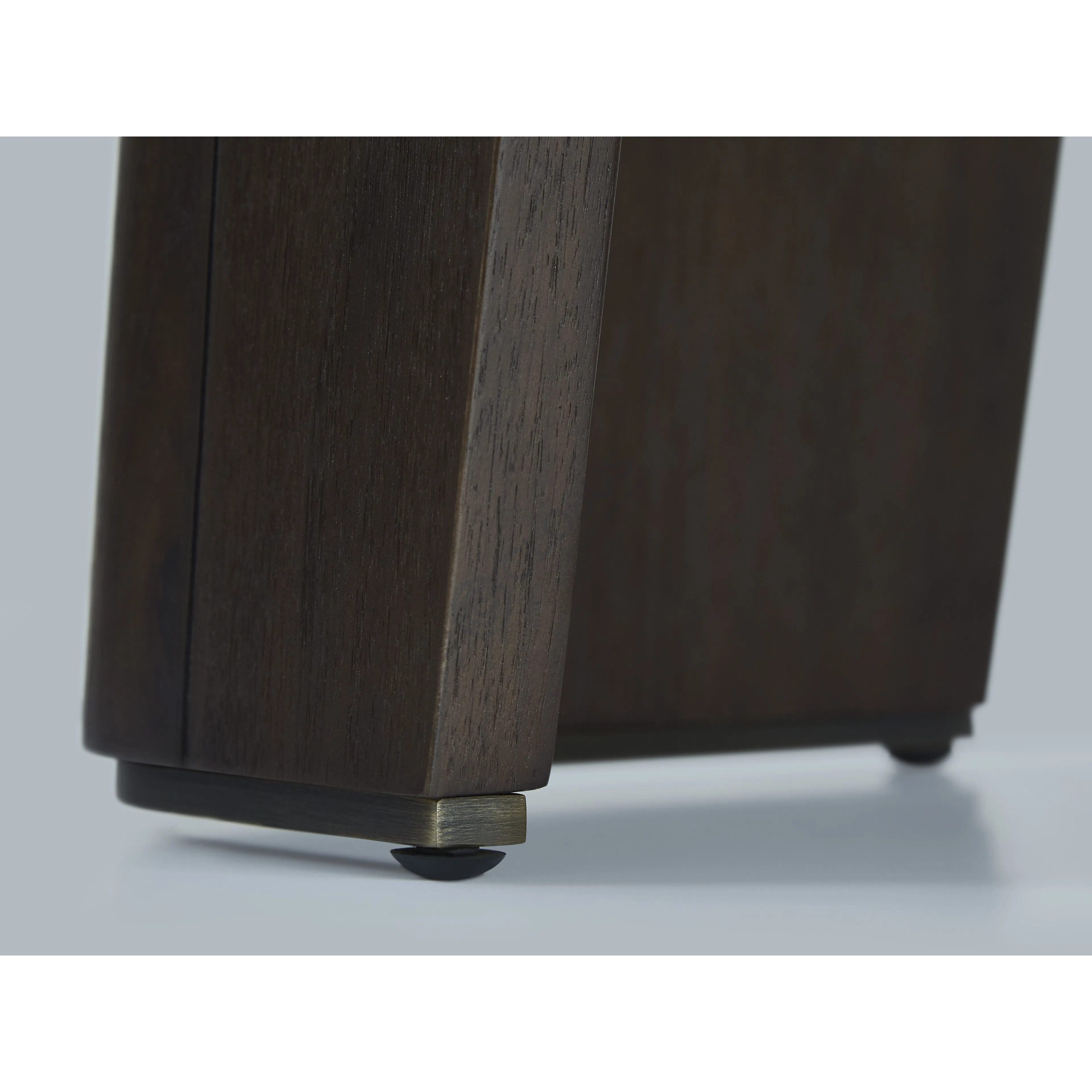 Угловой столик BENTLEY Kew