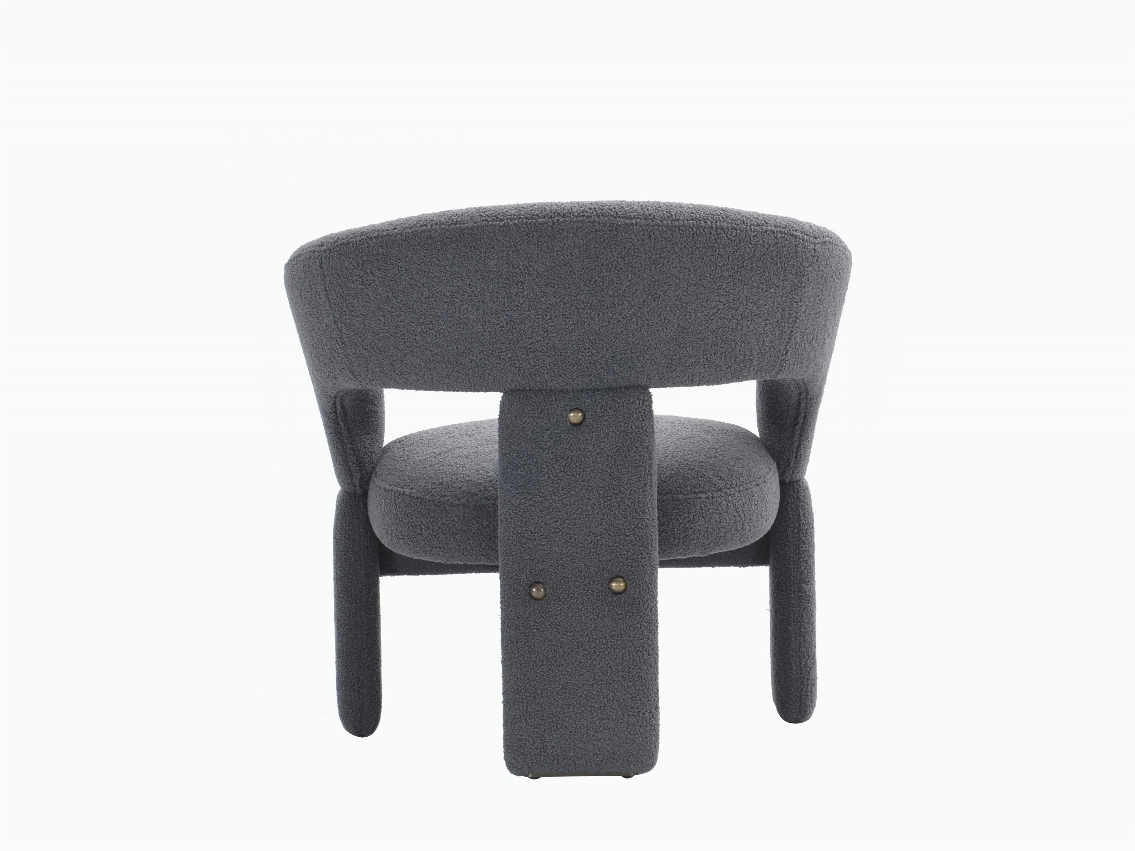 Armchair Aires
