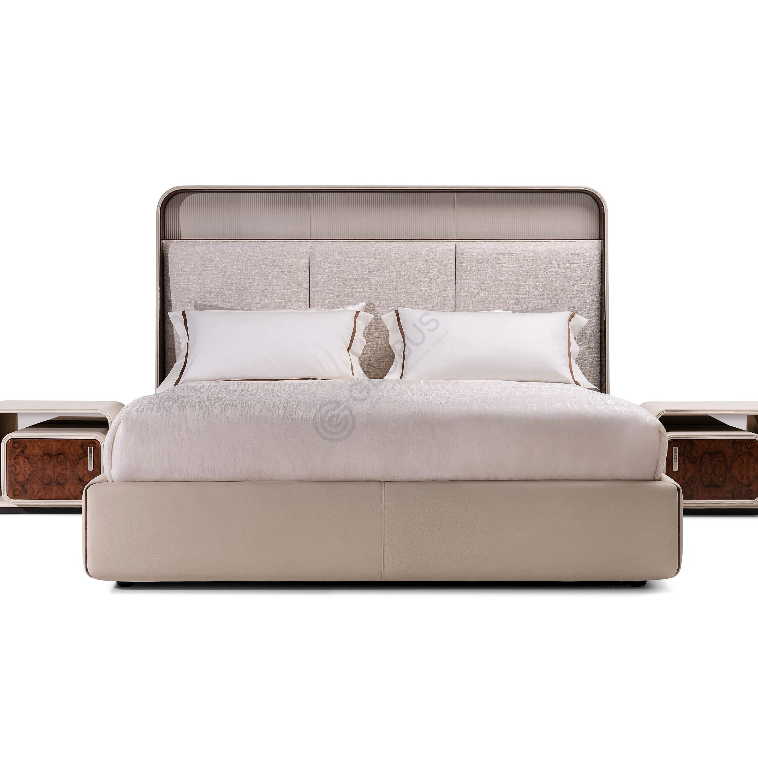 Кровать VISIONNAIRE Embrace Radica