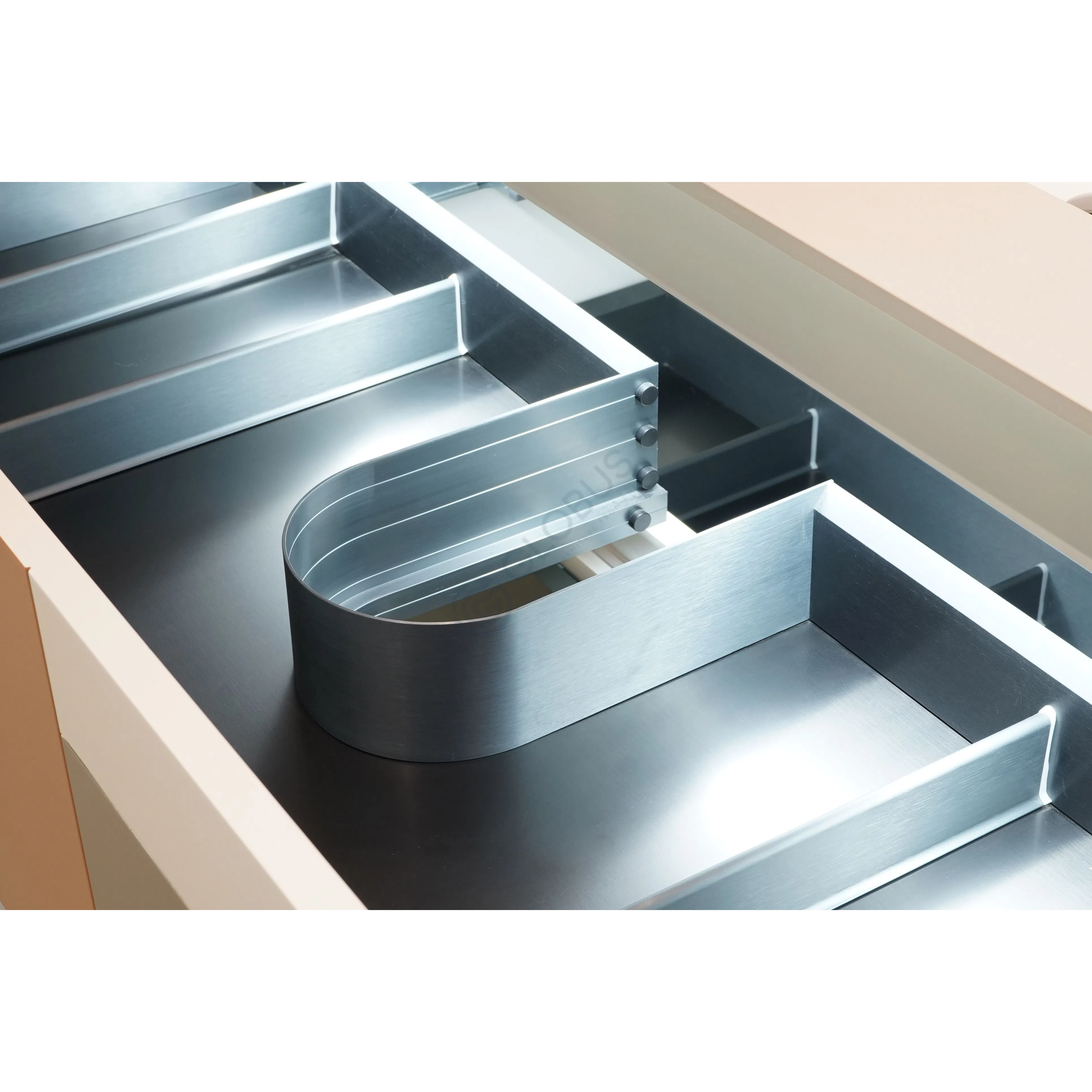 Ванный шкаф Catarina