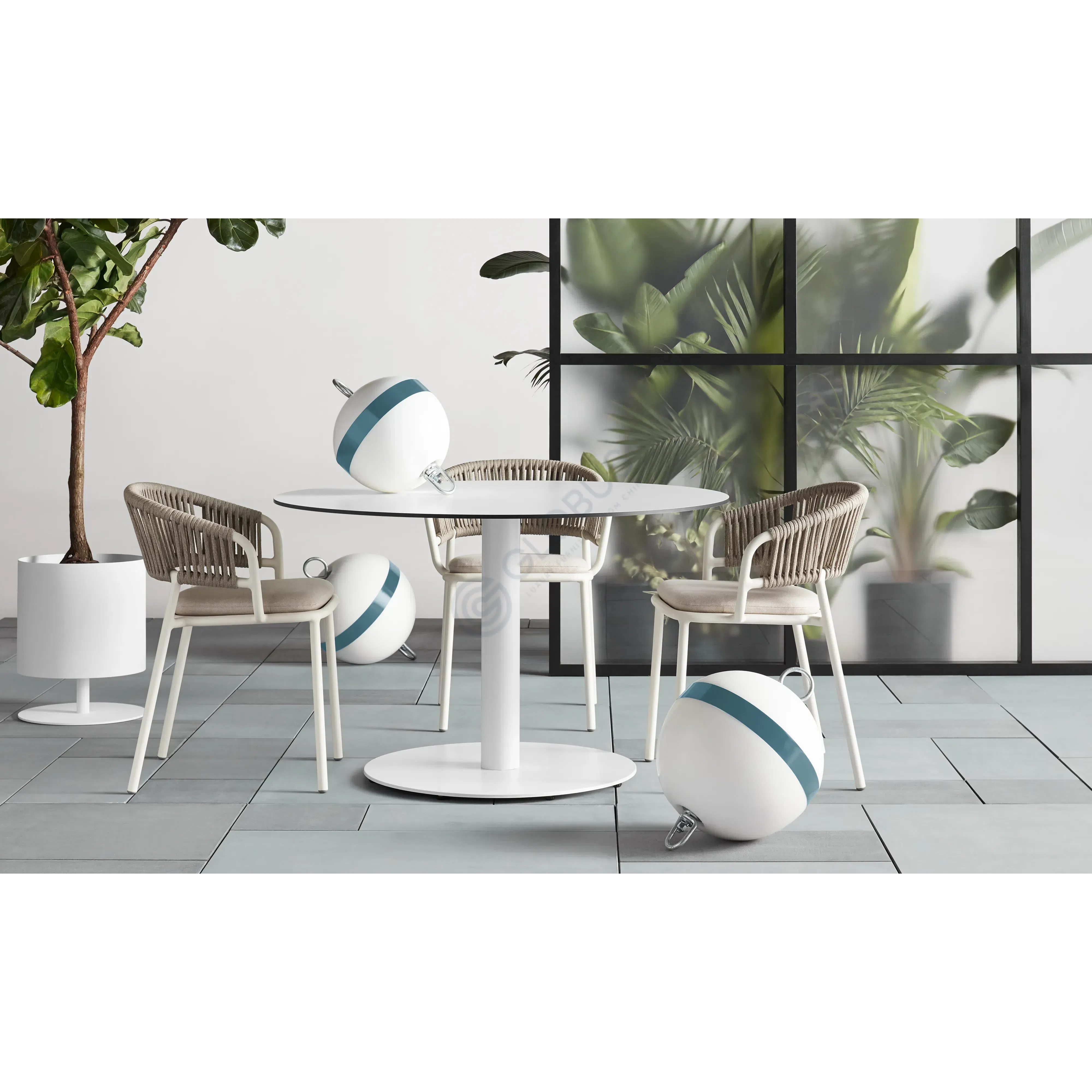 Outdoor chair BLU DOT Mate