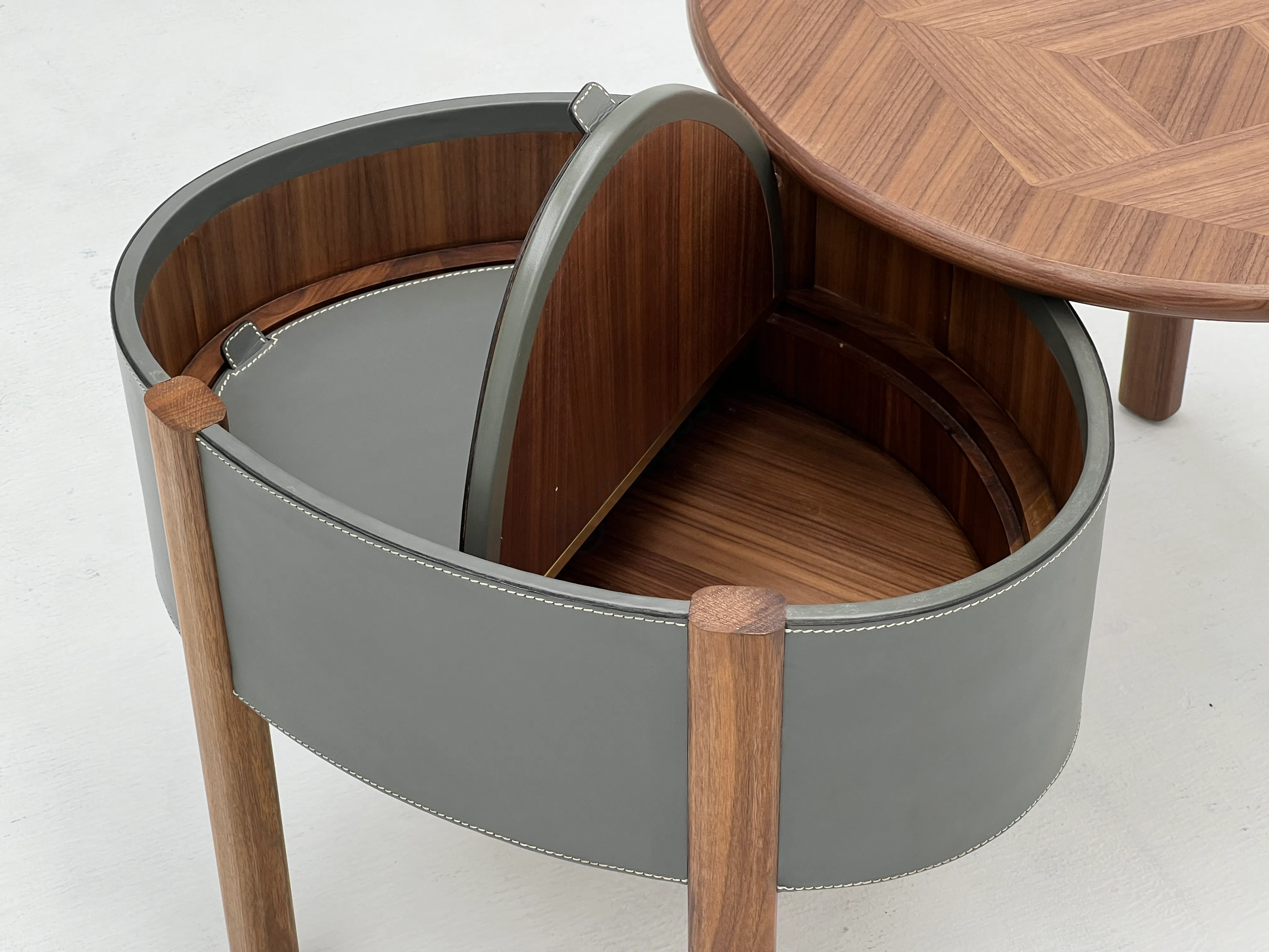 Side table HERMES Metiers