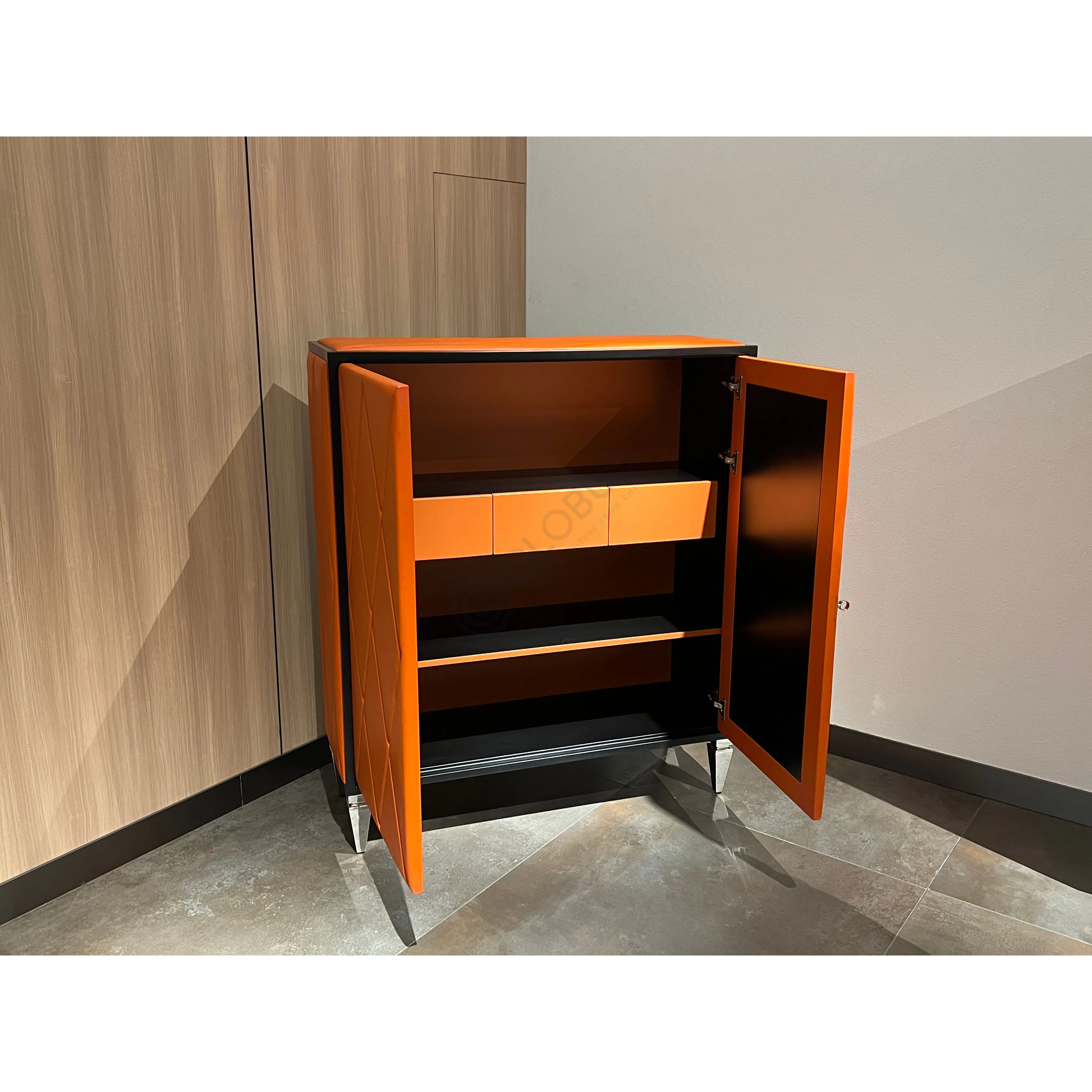 Jewelry cabinet HERMES