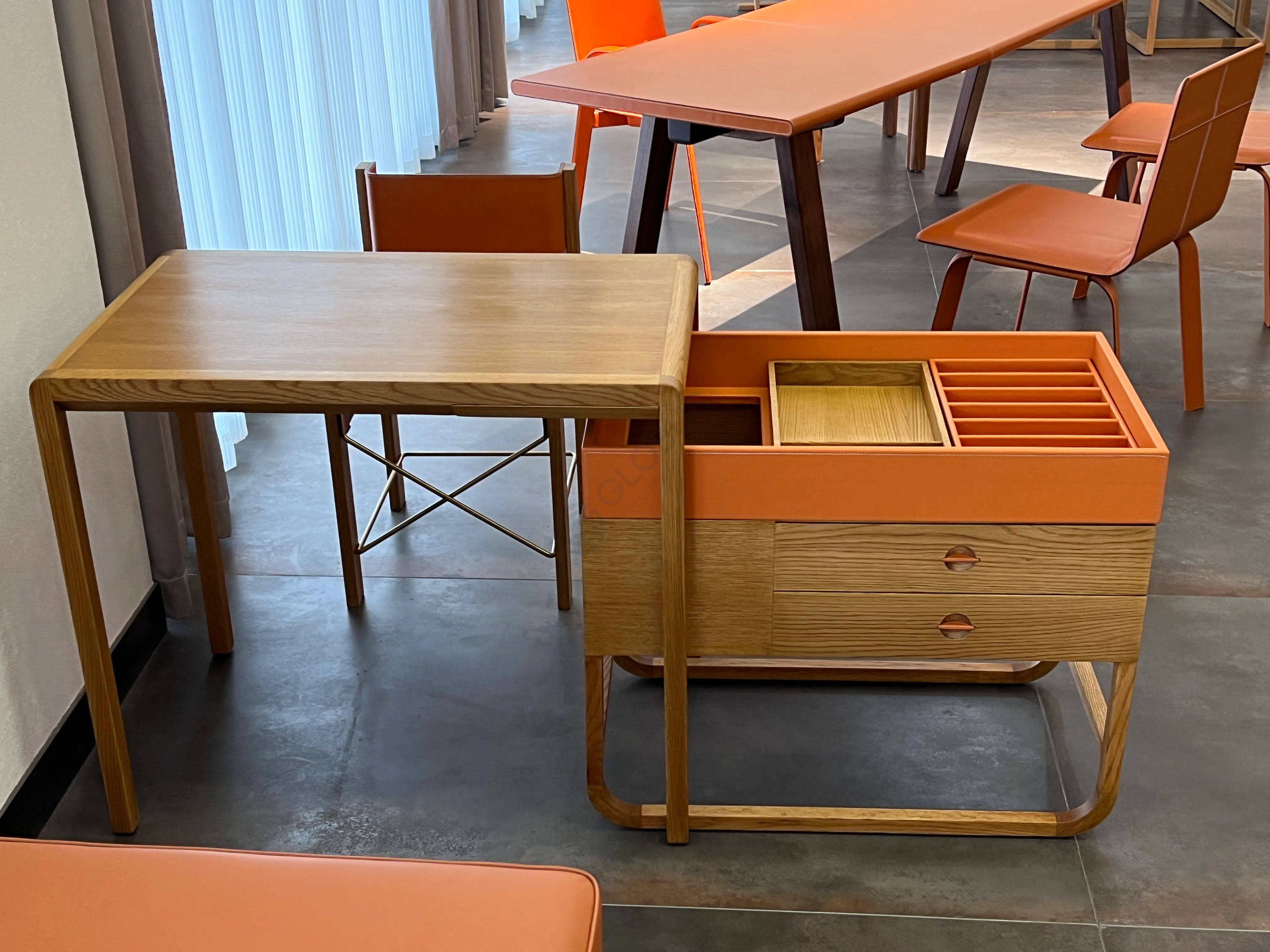 Desk HERMES Attelage