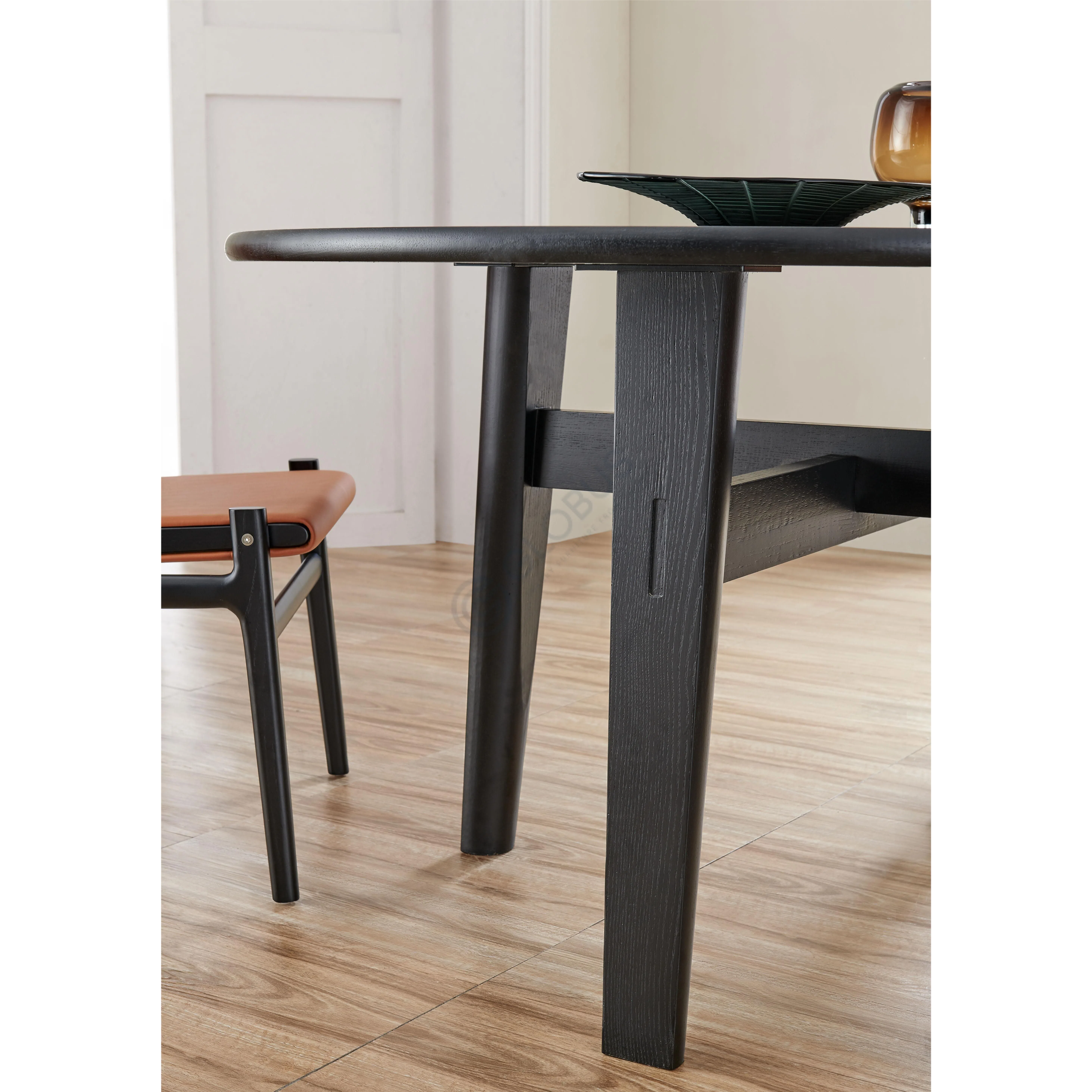 Dining table POLIFORM Home Hotel