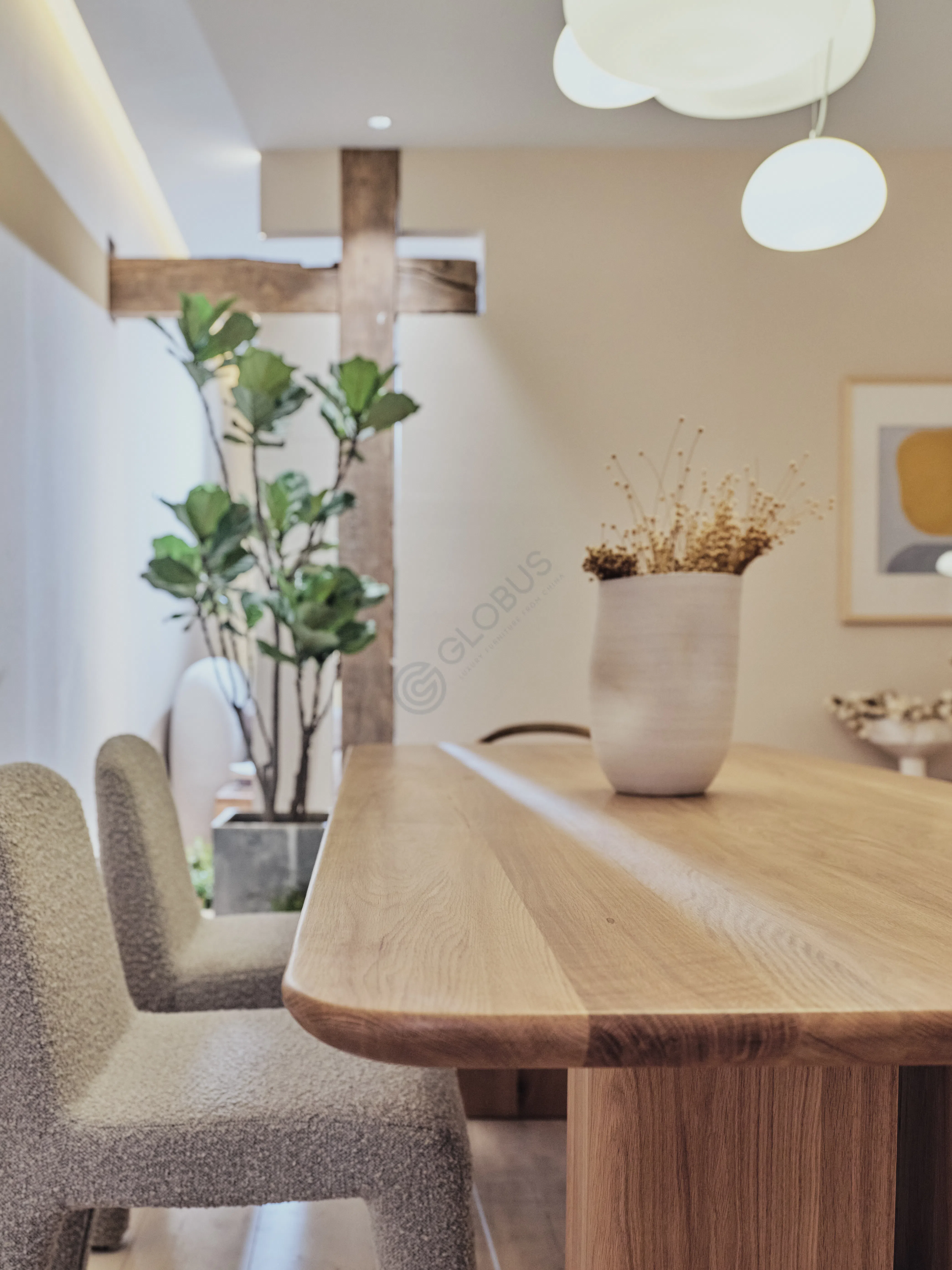 Dining table Xelianne