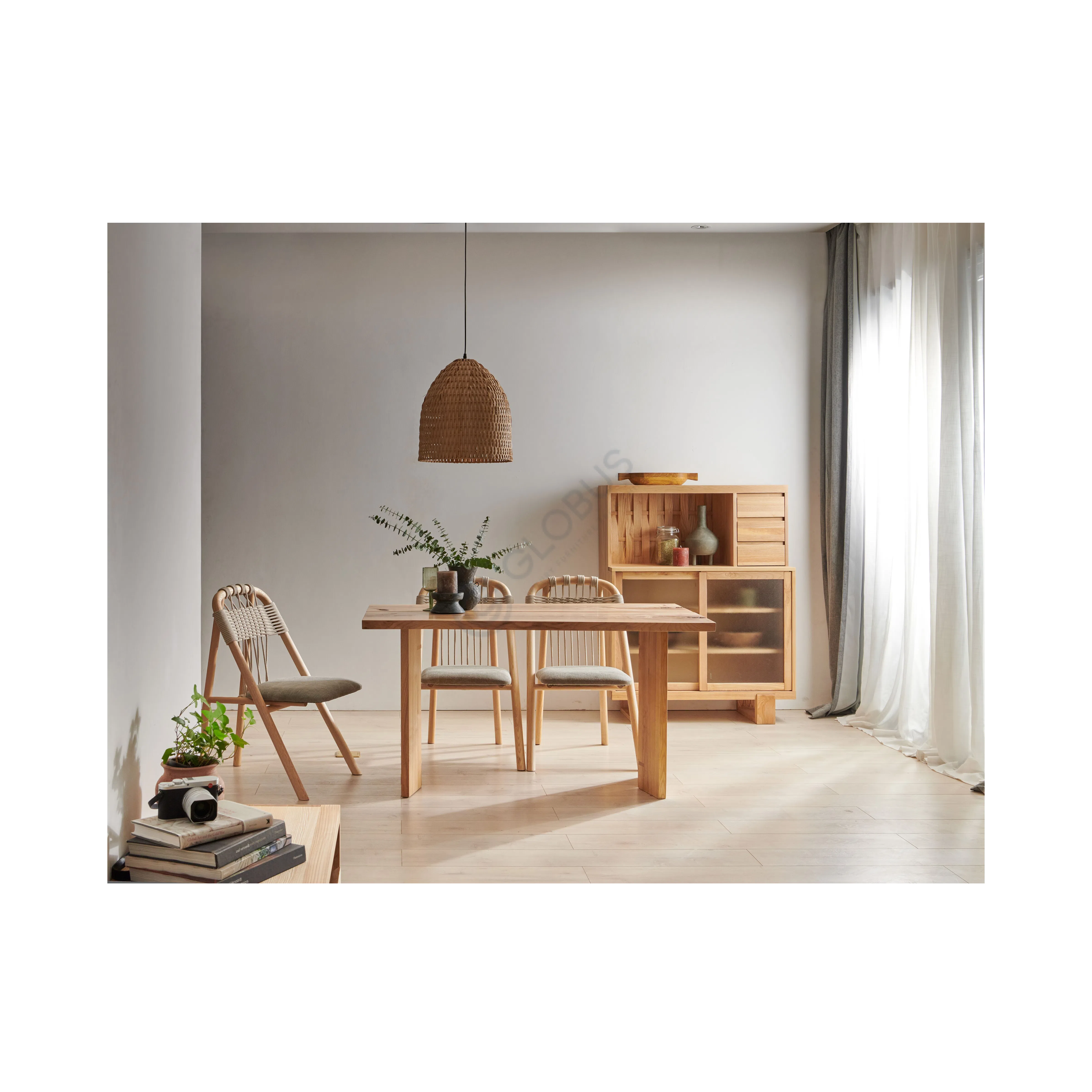 Dining table Gaudentia