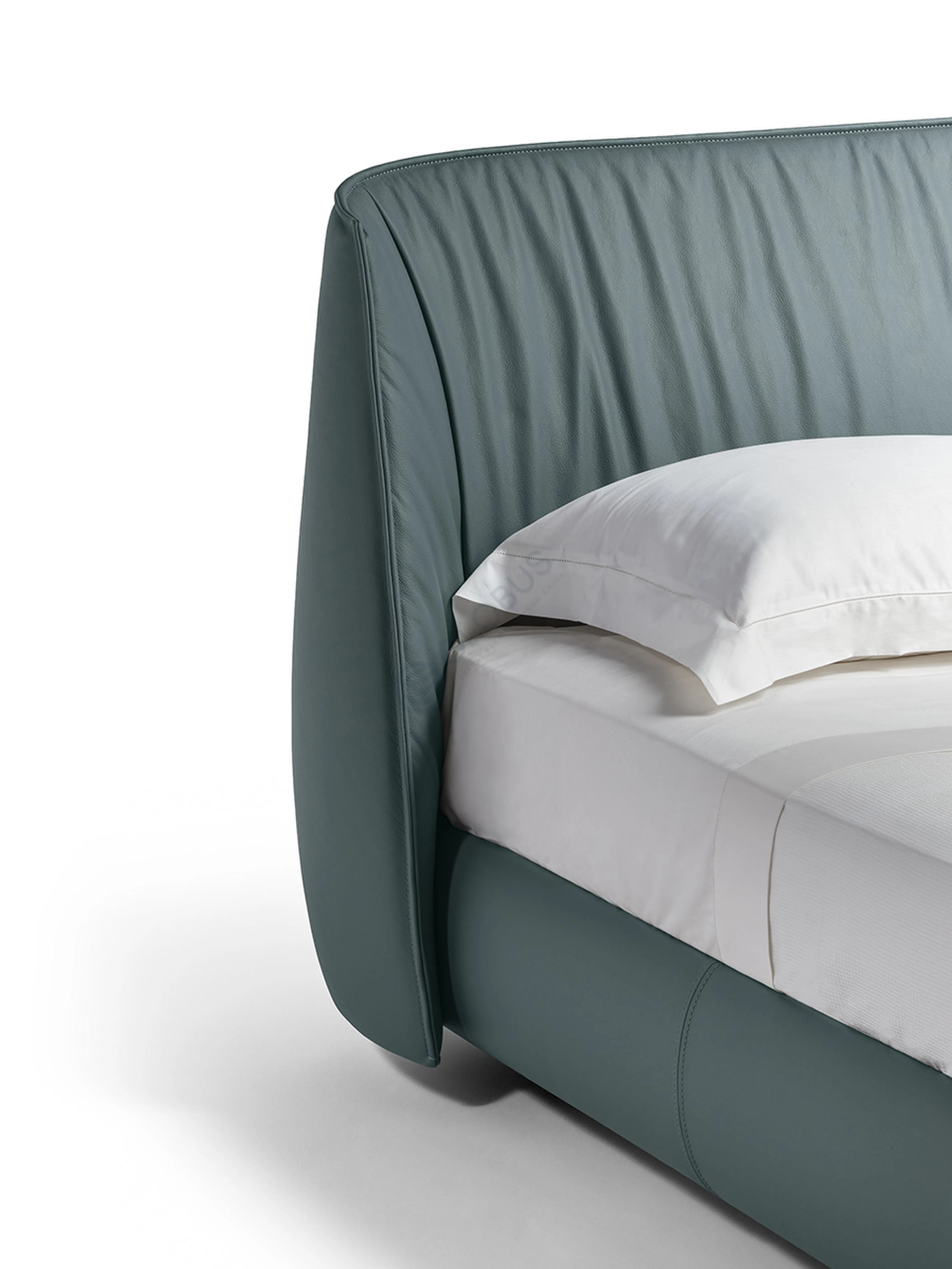 Bed POLTRONA FRAU Archibald