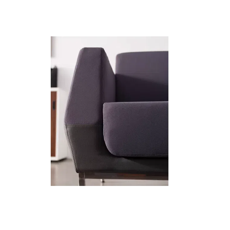 Кресло для офиса Koryn