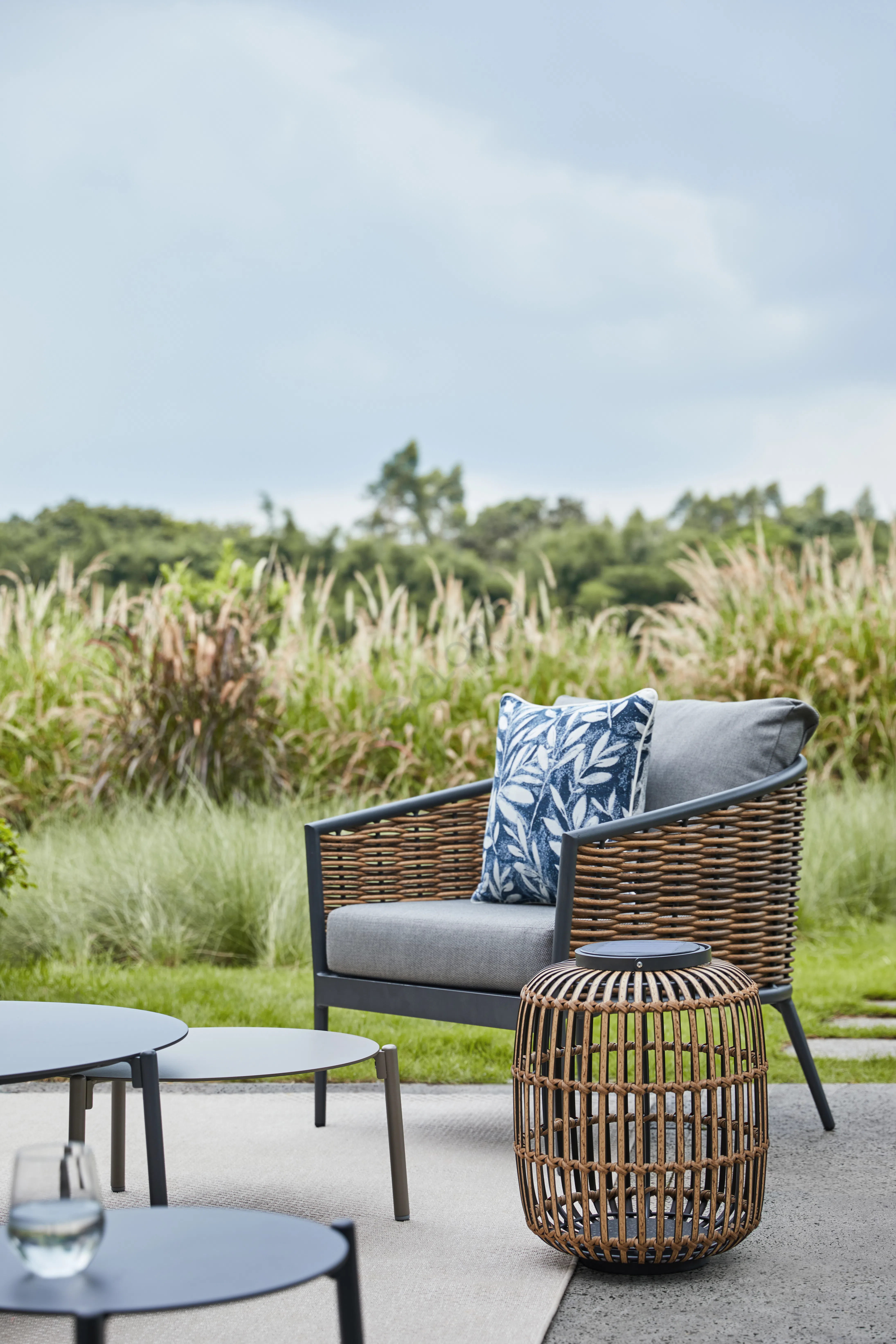 Outdoor armchair Prosapia