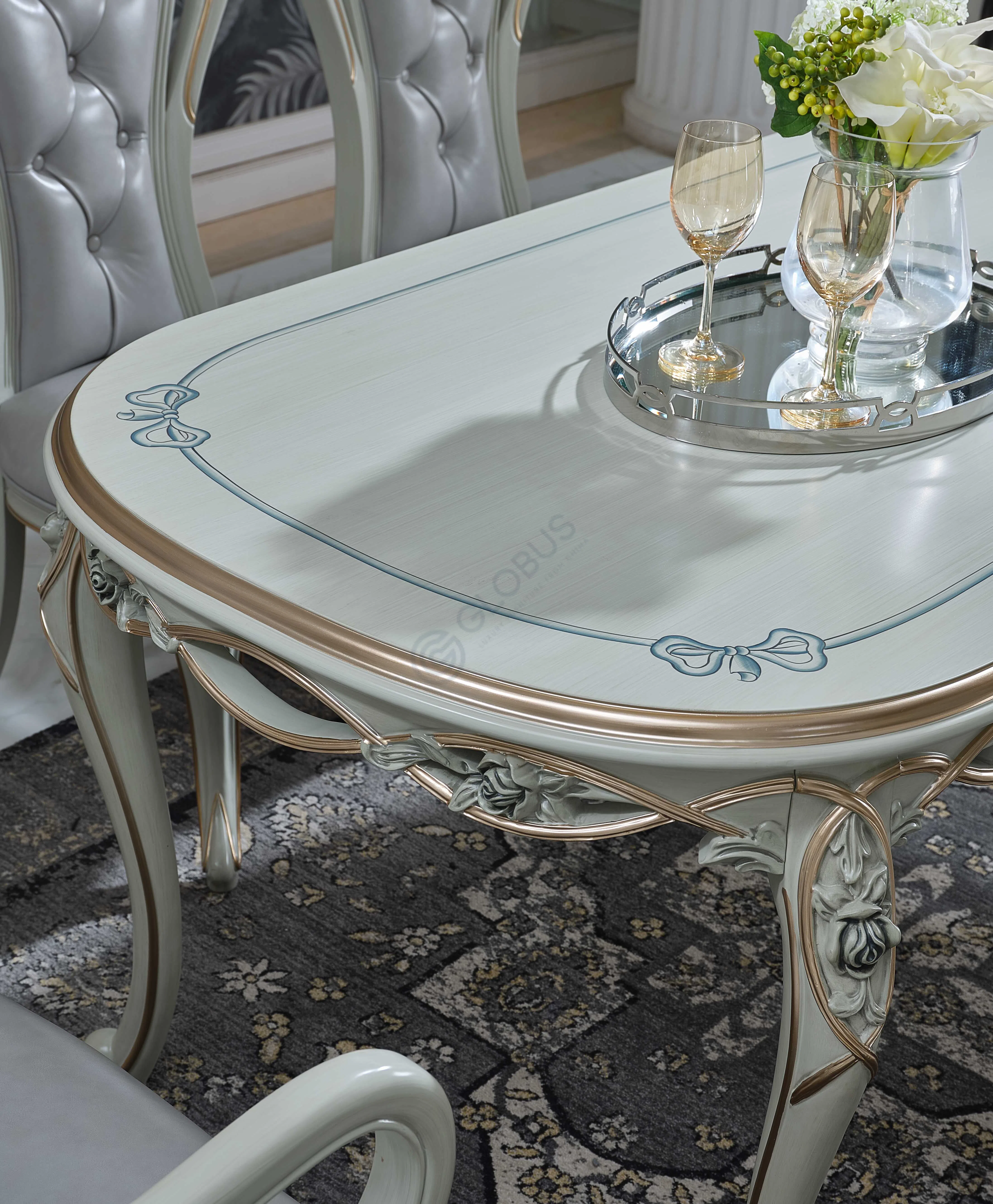 Dining table Virgilia