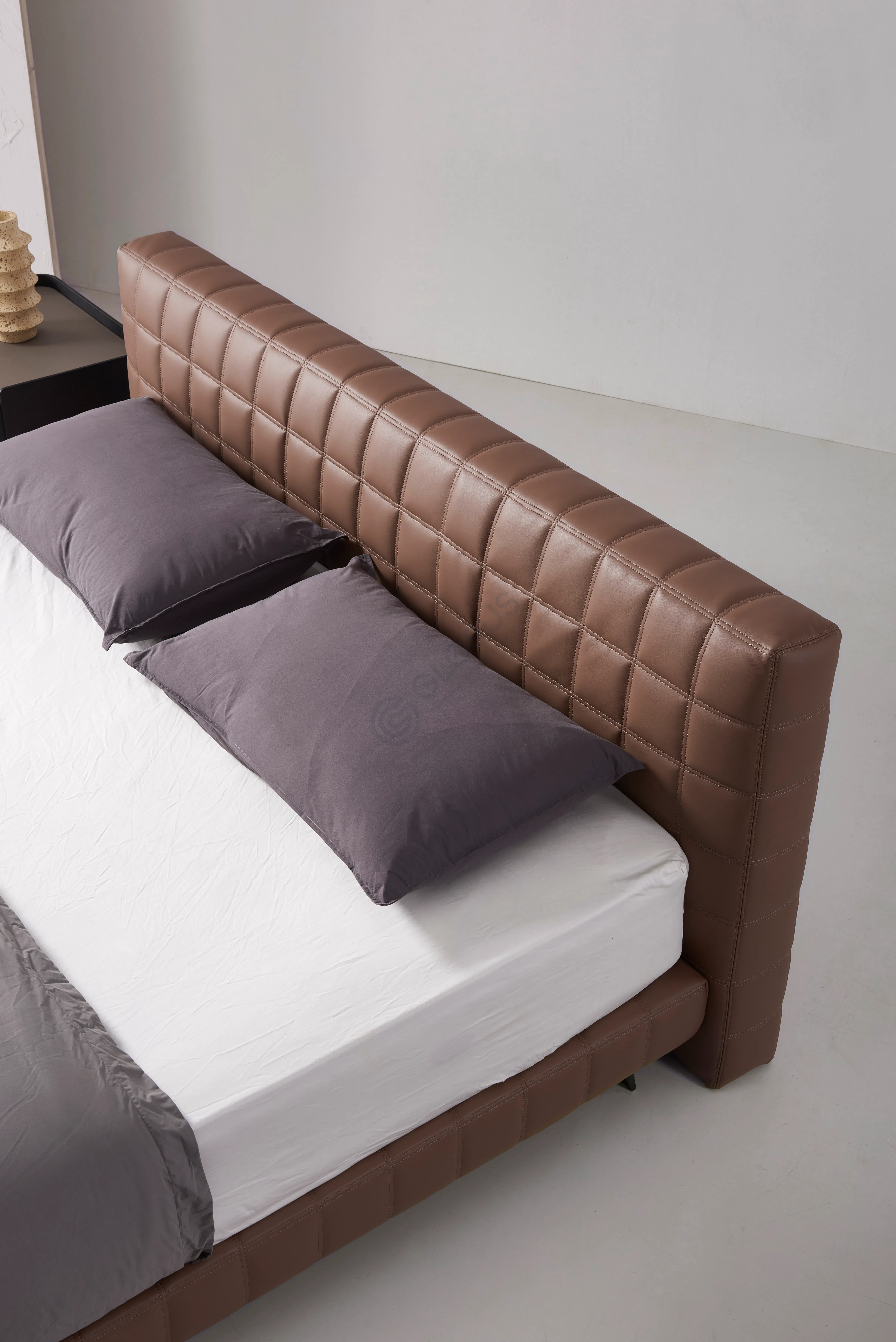 Bed MINOTTI Twiggy