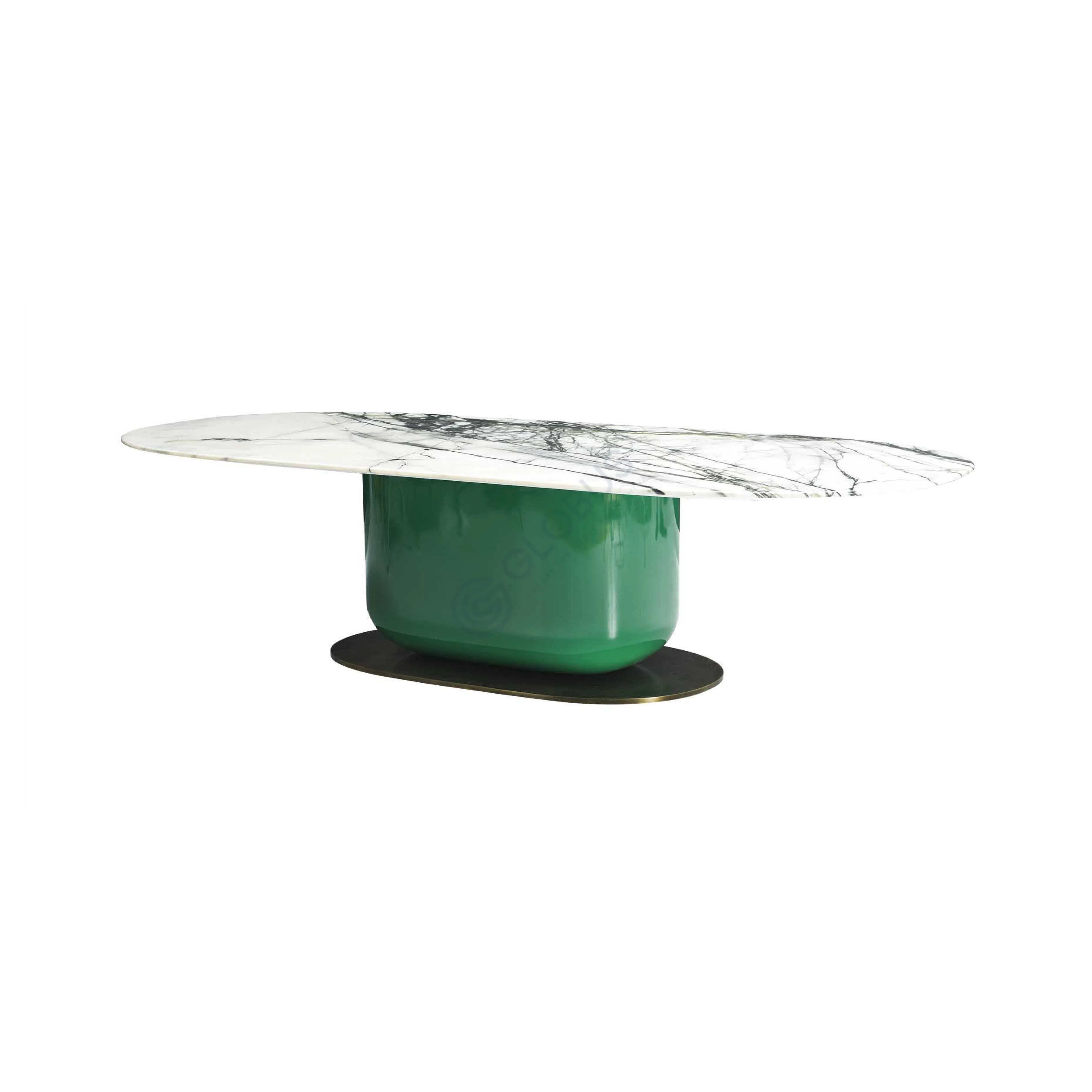 Dining table Adornia