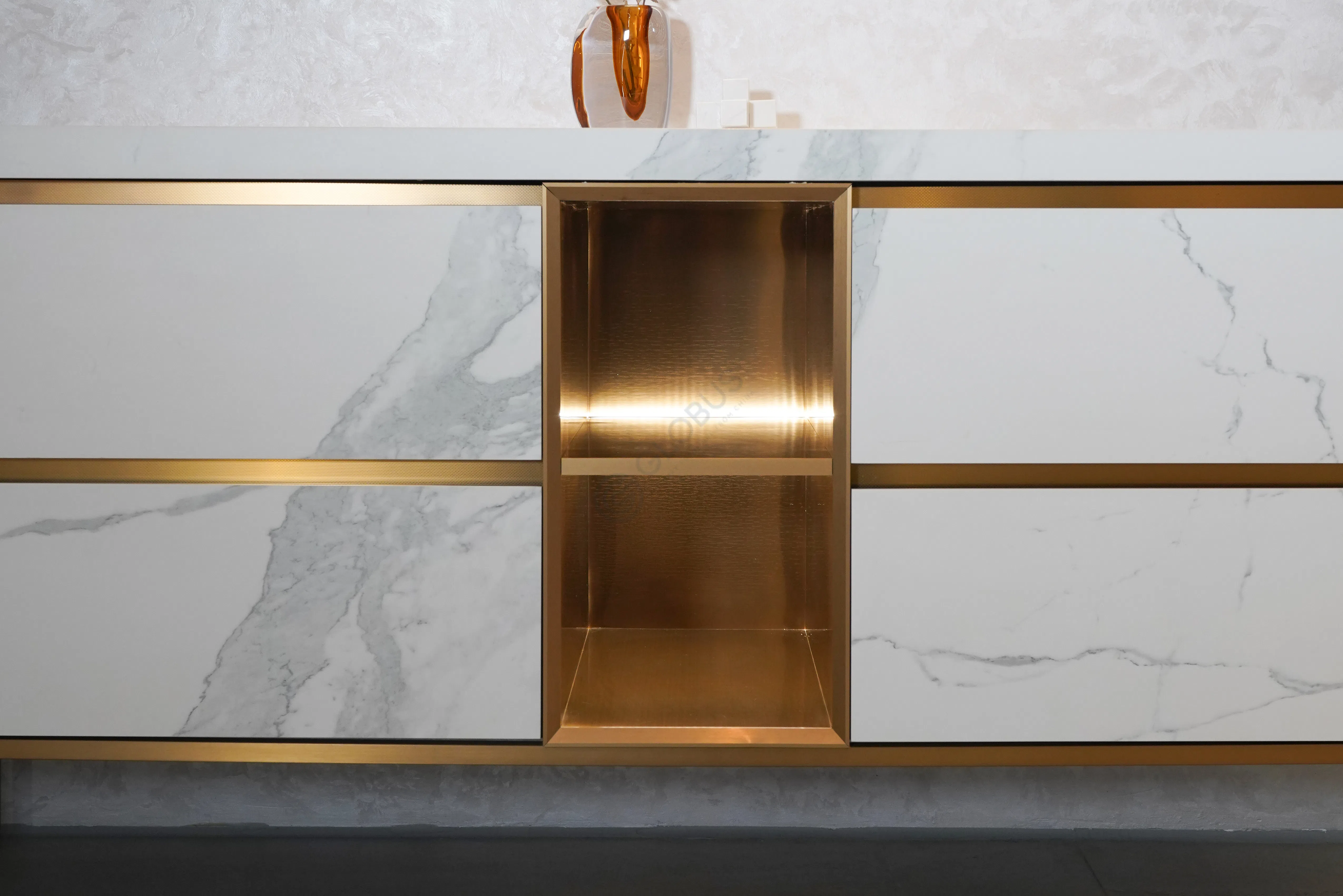 Bathroom cabinet Xochi